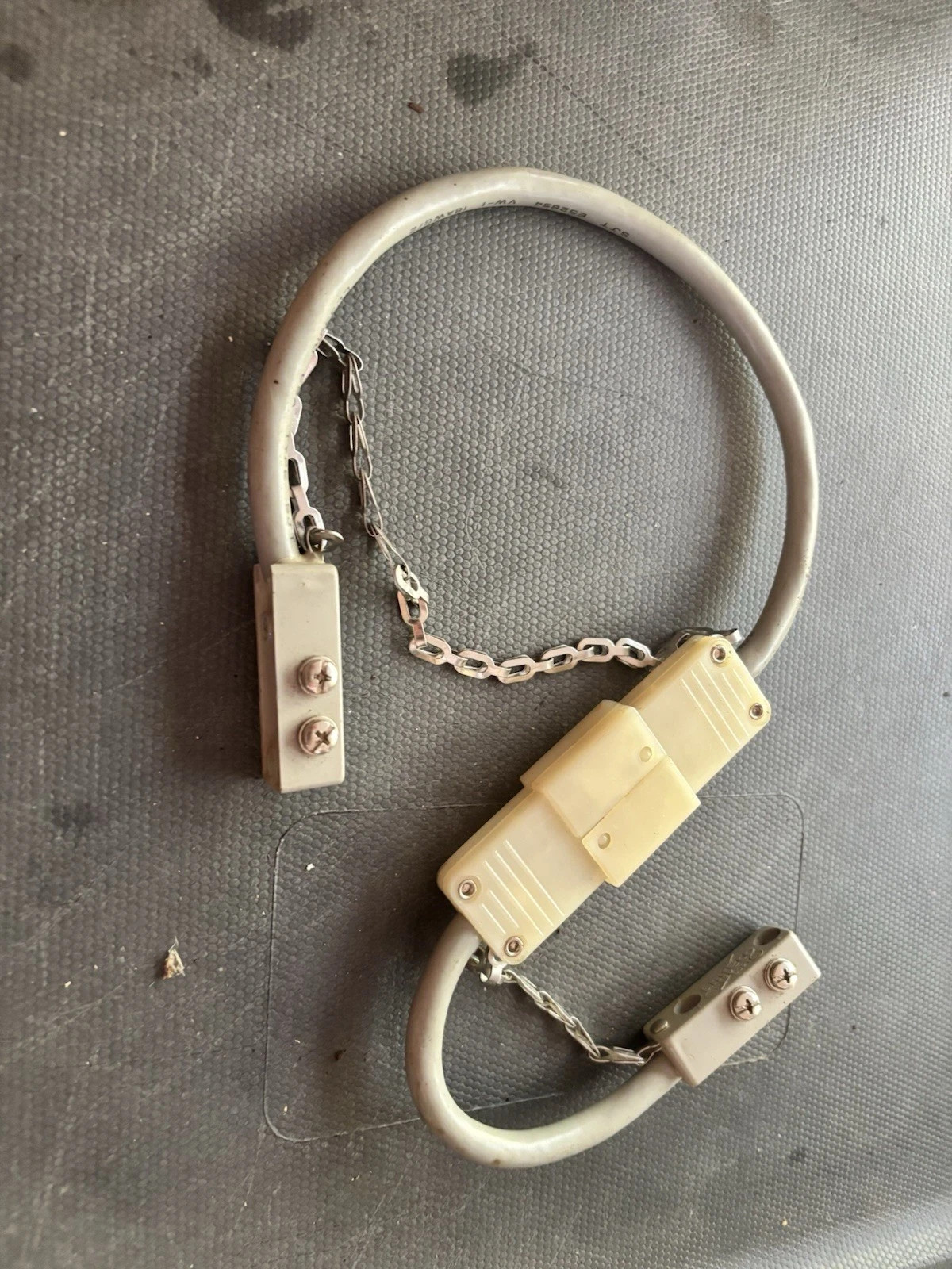 NEW Honeywell 69 Black wire disconnecting cord contact.