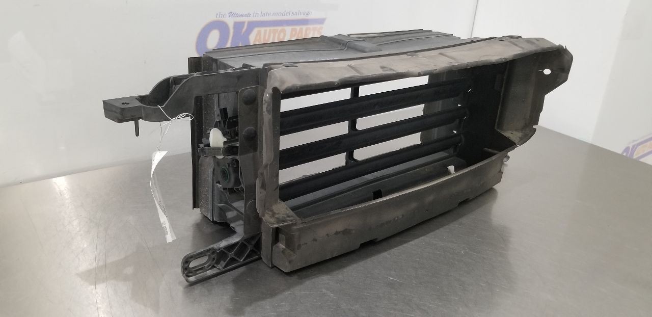 19 LINCOLN NAVIGATOR LOWER AIR SHUTTER 3.5L