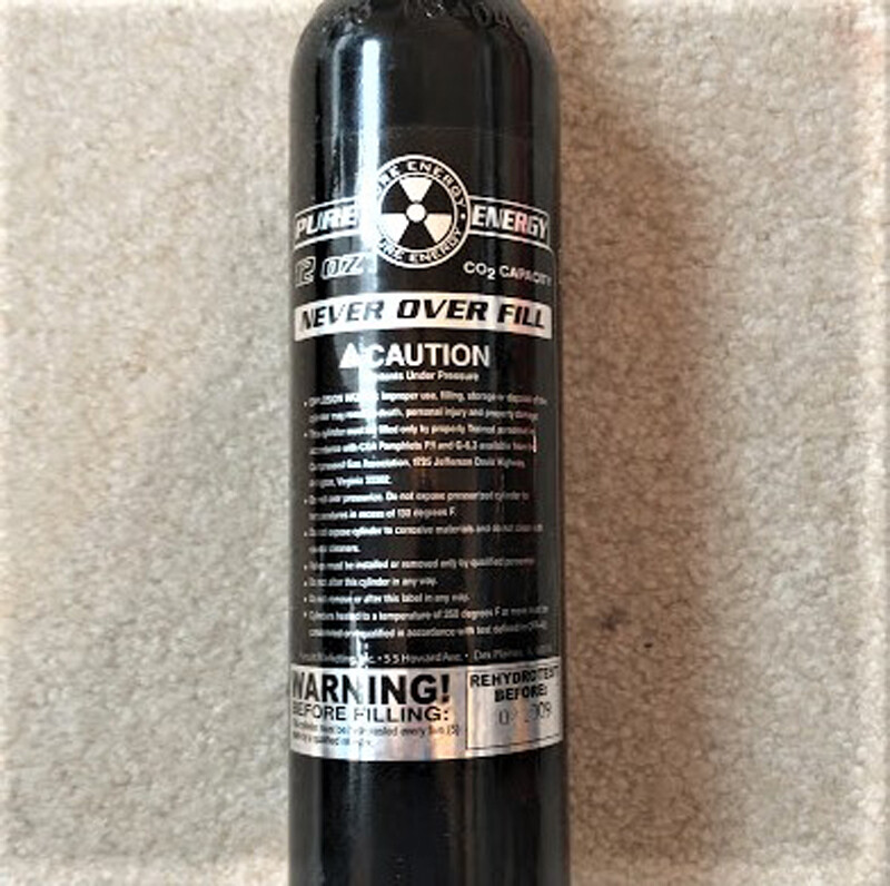 PMI BlackMaxx Paintball Marker & 12oz CO2 bottle