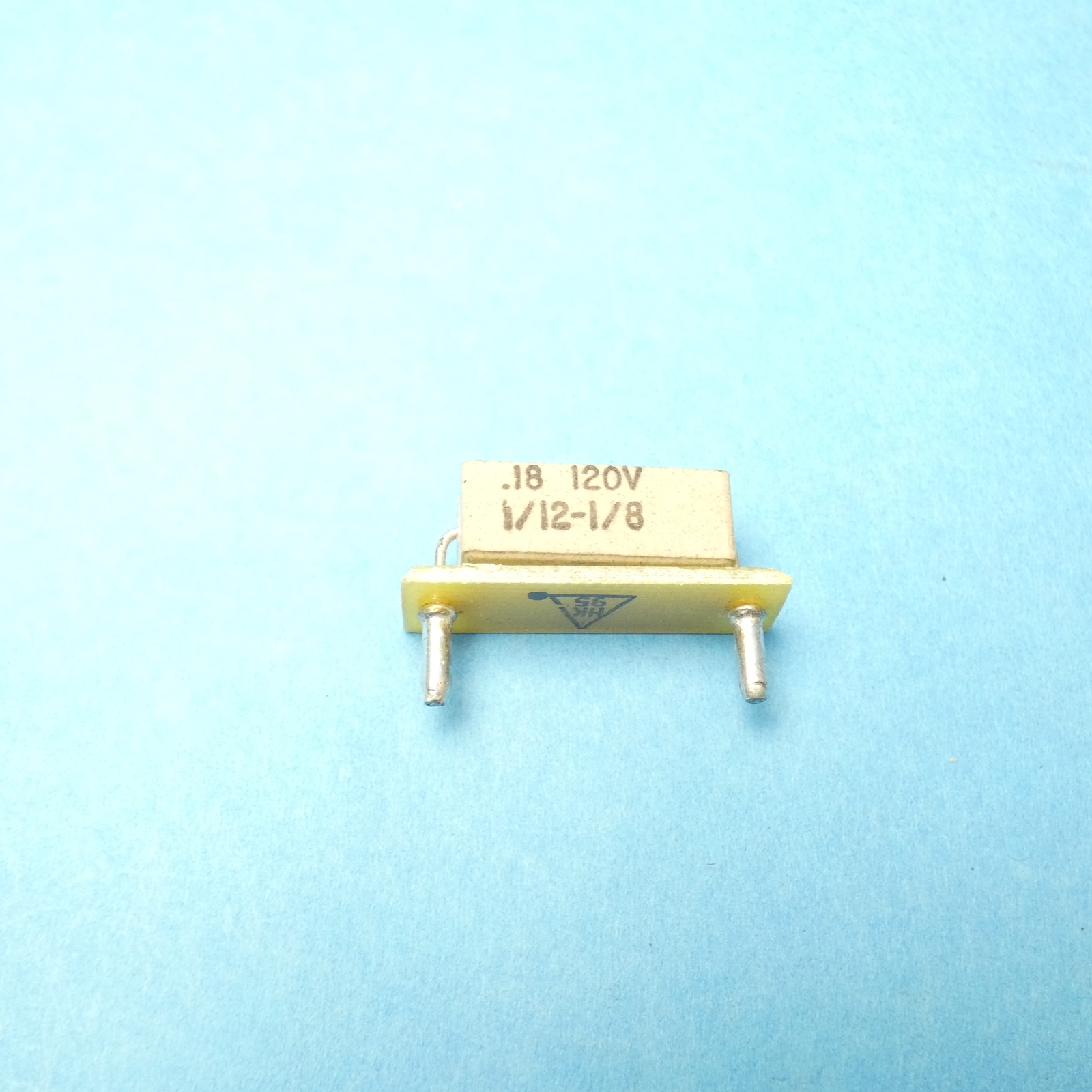 KB 9837 Plug-In Horsepower Resistor .18 Ohms 1/12-1/8 HP 90-130V 1/6–1/4 HP 180V