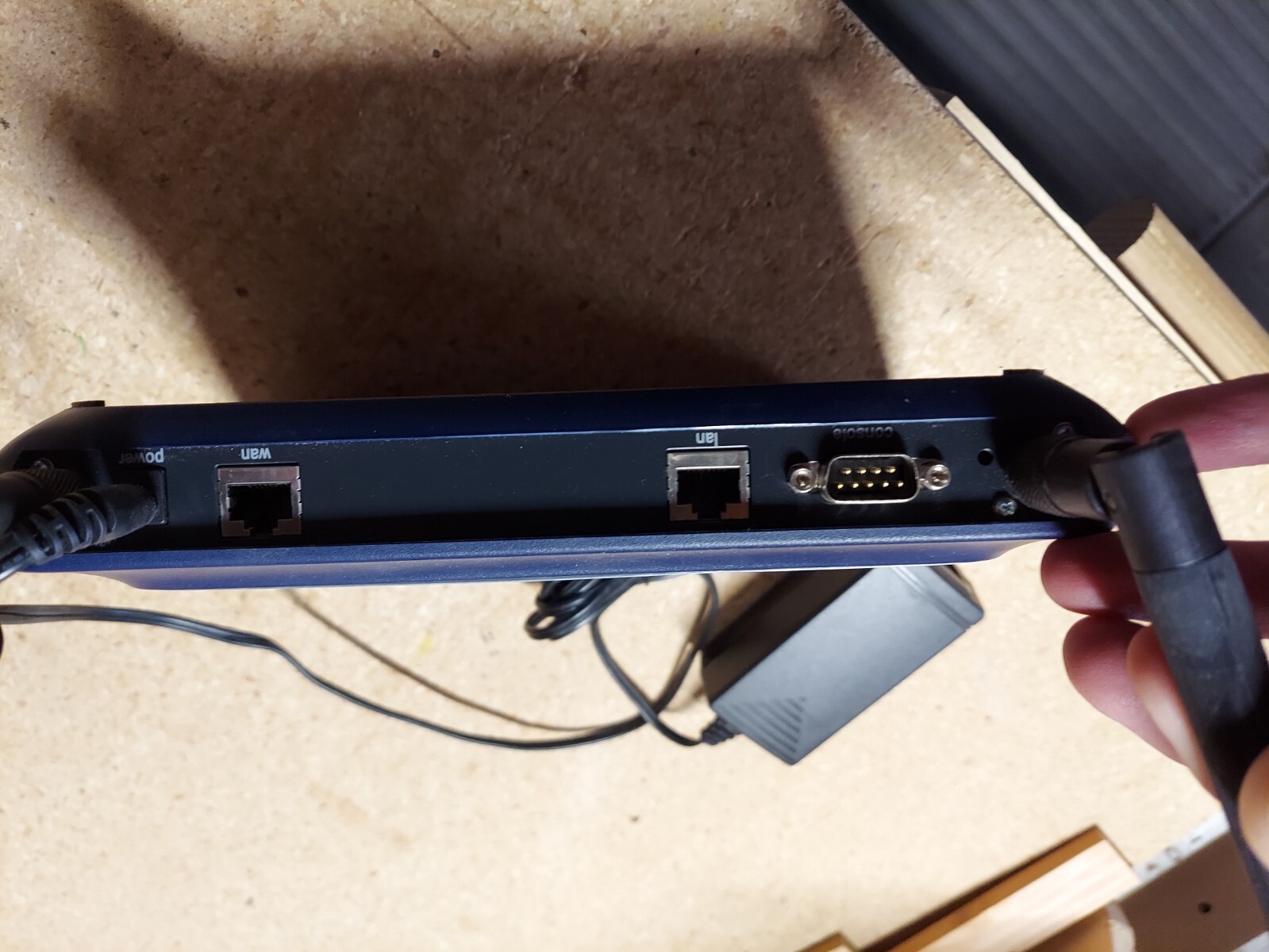 Sonicwall SOHO TZW 10 used wireless security - model APL11-031