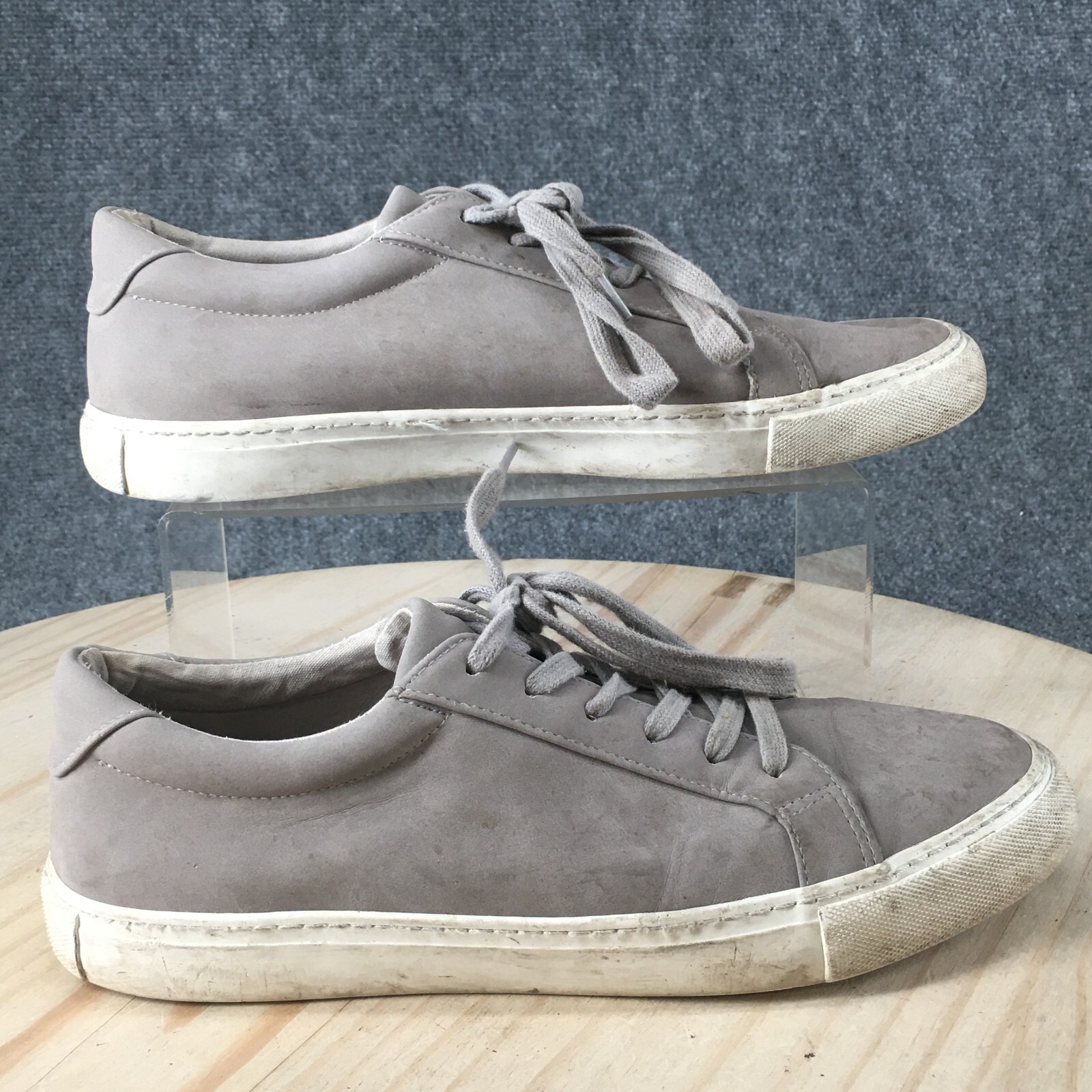 Express Shoes Womens 10 Casual Comfort Low Sneakers Grey Faux Leather Lace Up