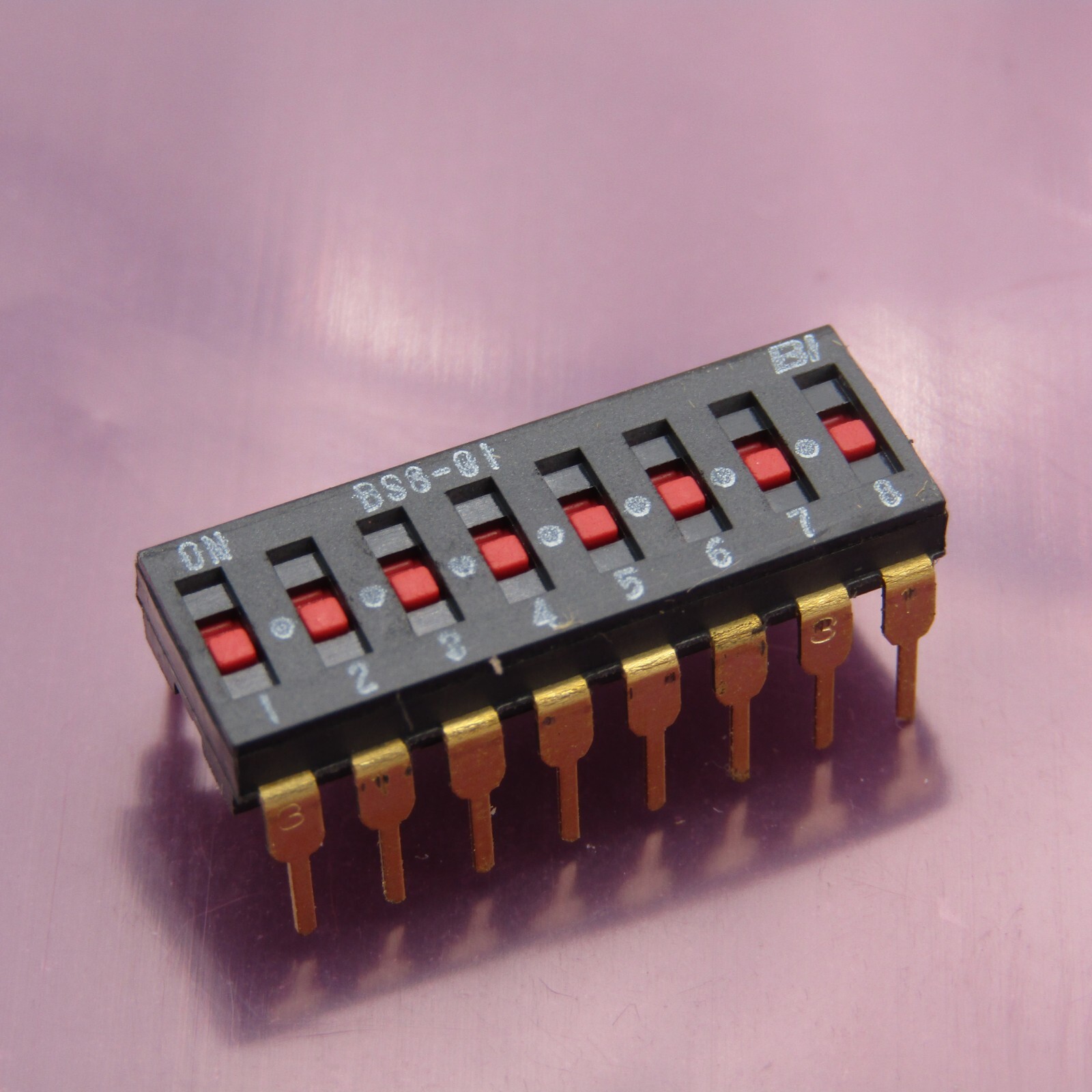( 5 PCS ) 8 Position Dip Switch  -  Gold Leads  - BS8-01 BI - NOS