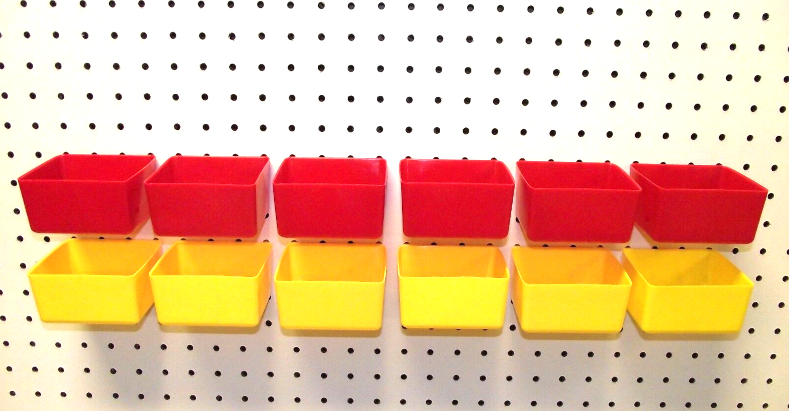 16 Piece Pegboard Plastic Bin and Plastic Tool Holder Kit
