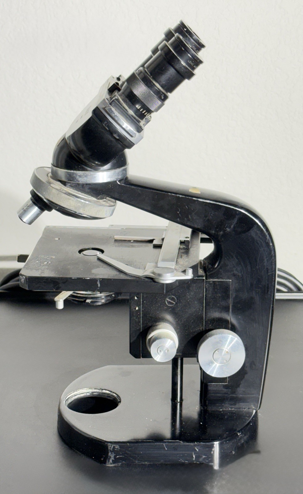 Vintage Standard Nikon EPOI Upright Microscope w/ 1 Objective