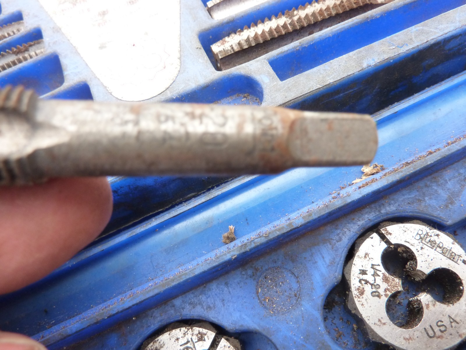 BLUE POINT SNAP-ON TAP & DIE SET TD-2425 SAE