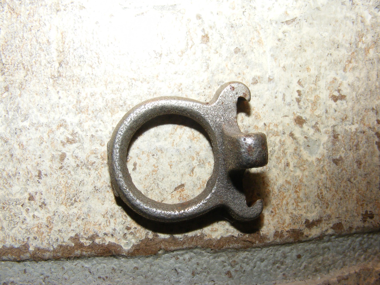 Antique Shotgun Shell Extractor Ring for 12 Gauge