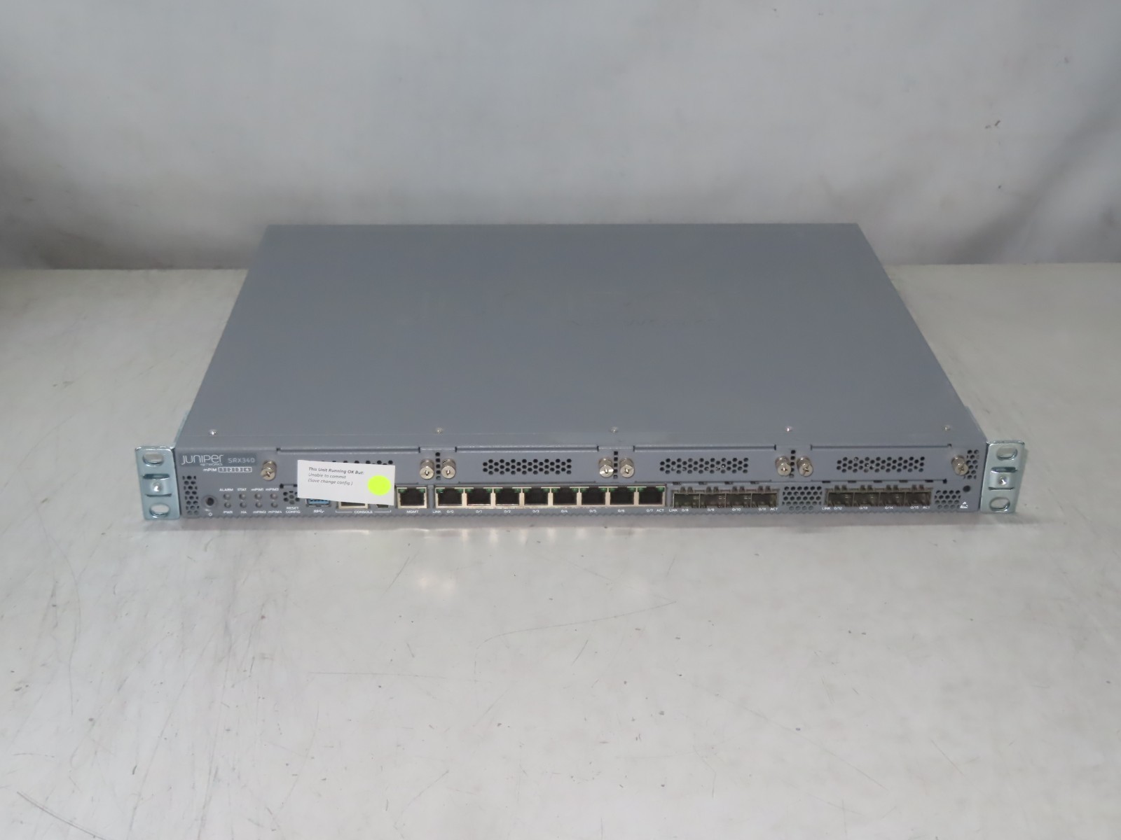 Juniper SRX340-SYS-JB Router 16x 1GbE Ports