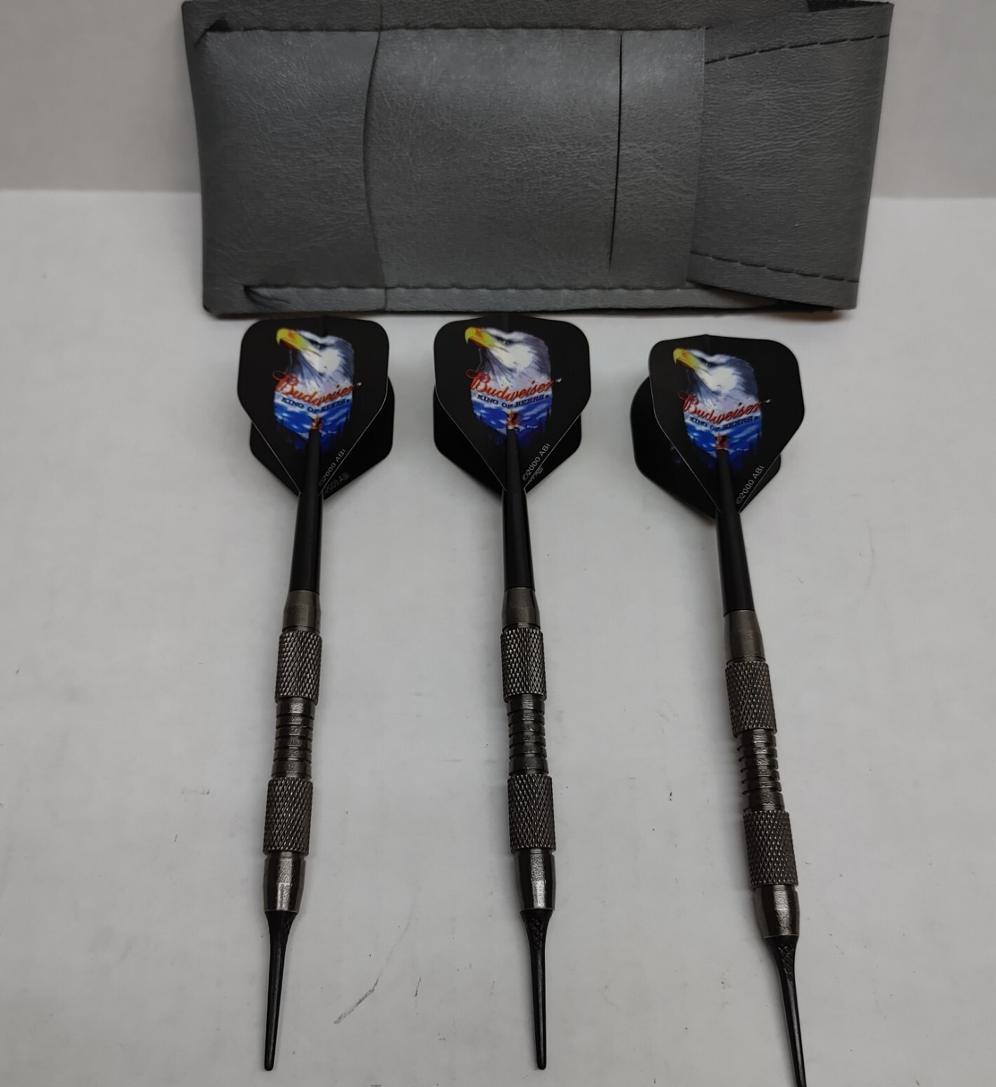 New Budweiser Executive Brass Dart World Soft Tip Darts Classic Brass Set Case