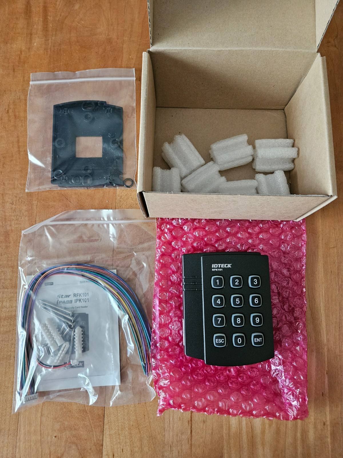 IDTECK RFK101 Type Keypad Reader