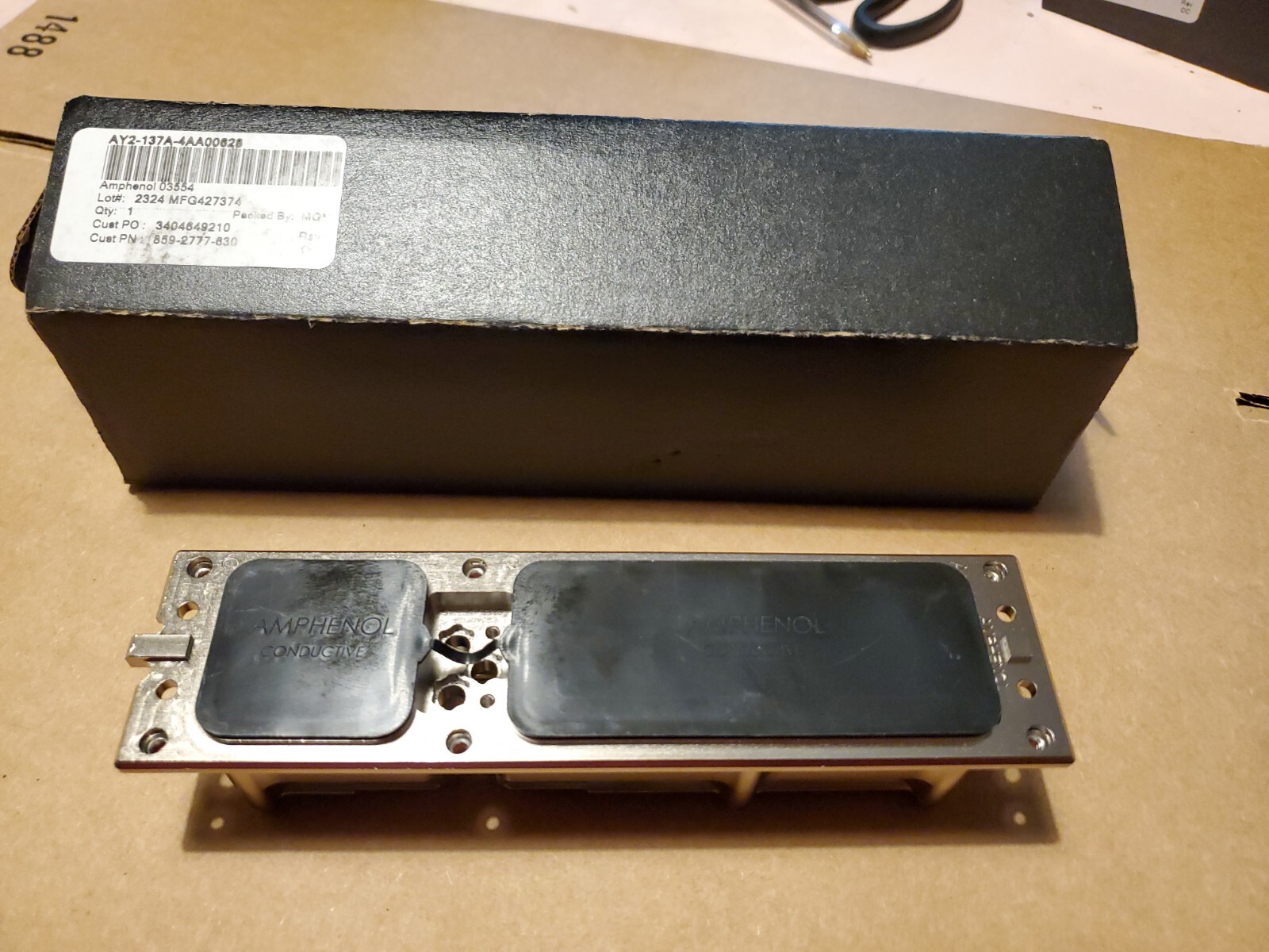 Avnet Manufacturer Part #: AY2-137A-4AA00628 Amphenol Housing 03554