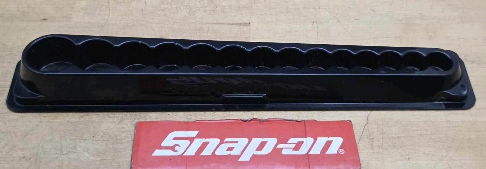 Snap On PAKTY227-Magnetic Tray For 214SIMFMYA - 3/8" Dr 14 Pc Metric Imp Skt Set