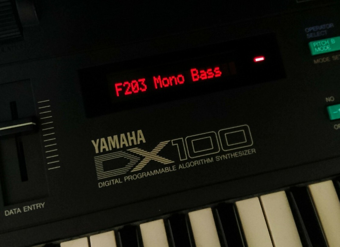 Yamaha RX11 / RX15 (Super Enhanced Black) PMVA LED Display !