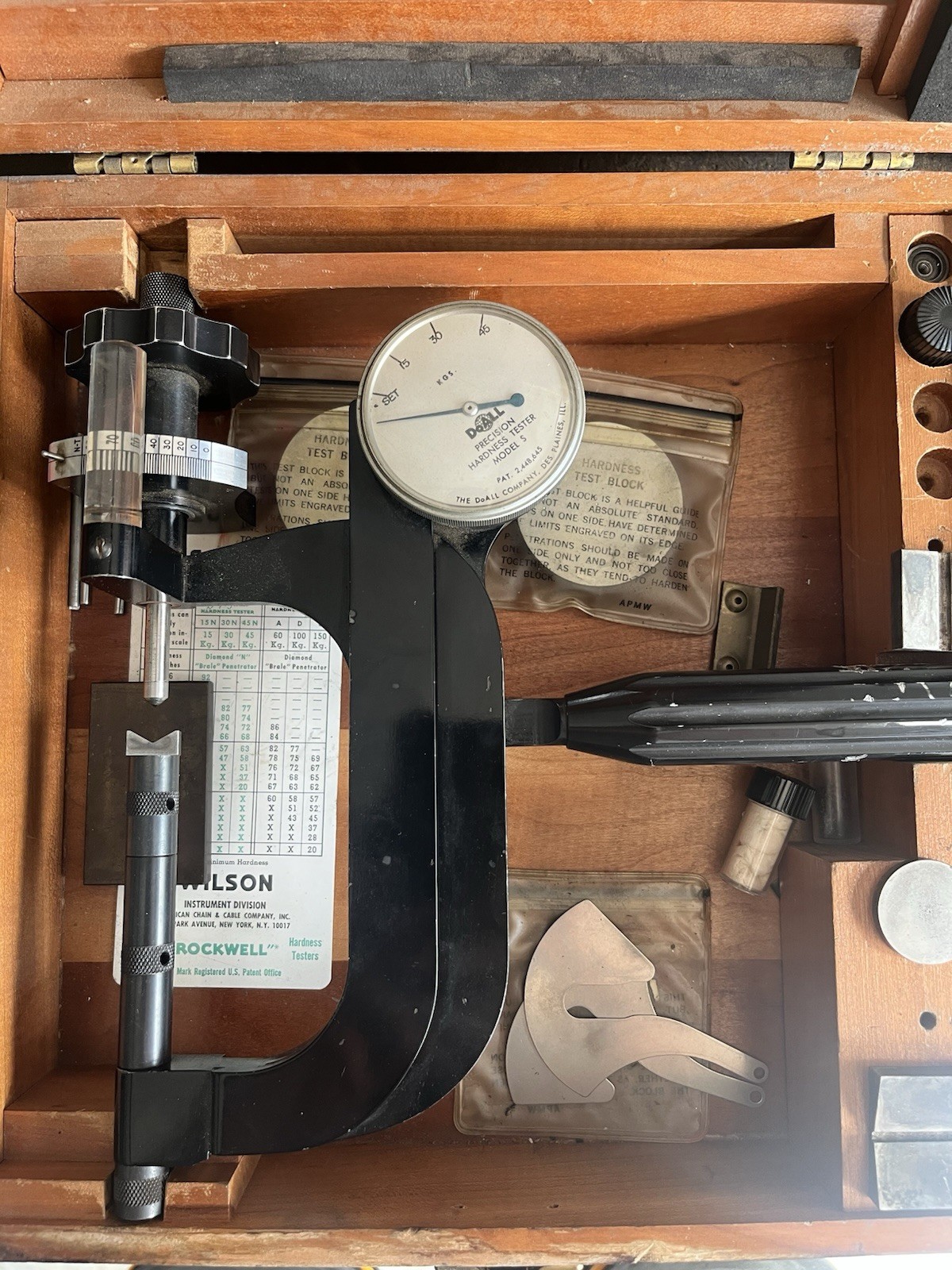 Ames DoAll Precision Hardness Tetster Model S - w/ Case & Various Parts UNTESTED