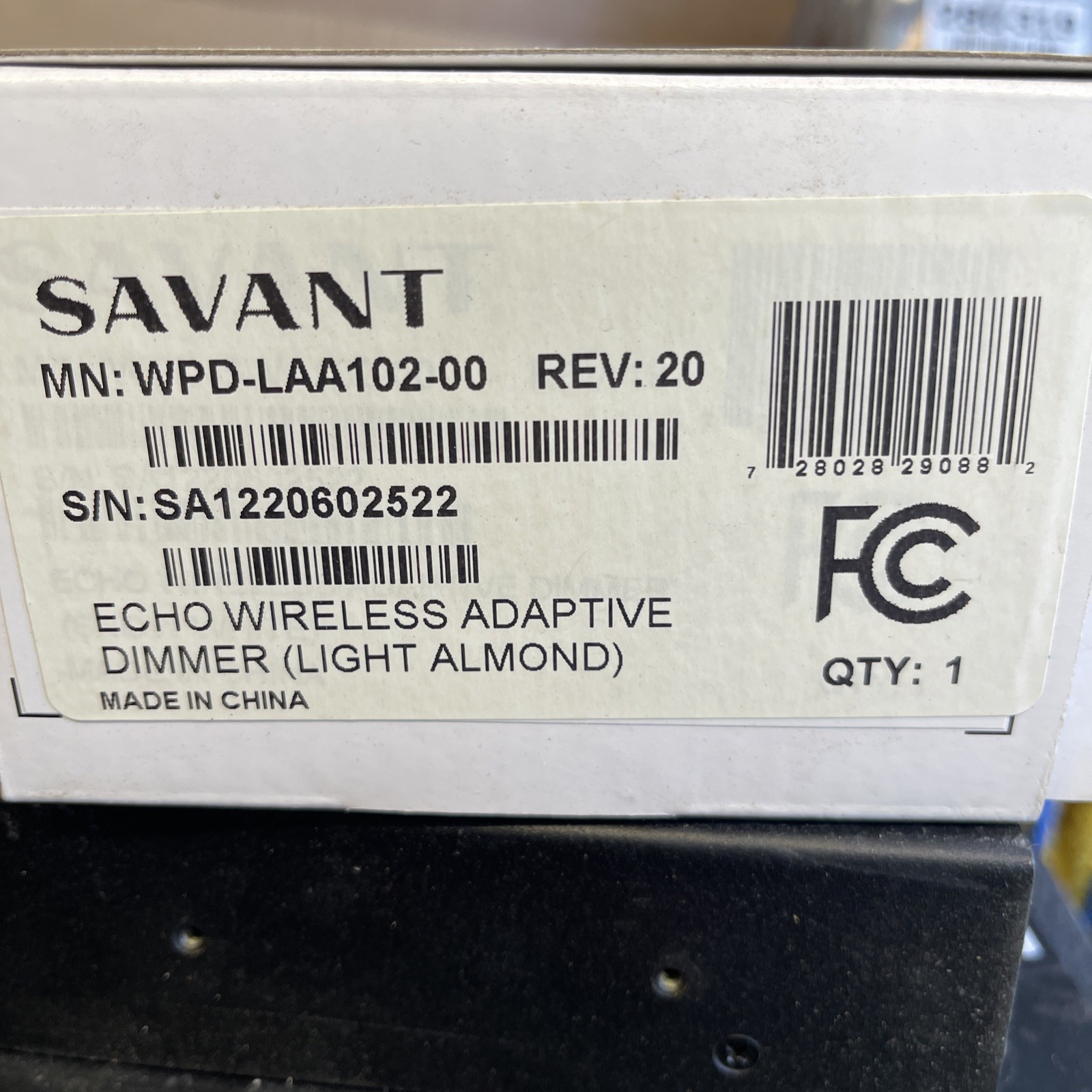 Savant - Echo Wireless Adaptive Dimmer (Light Almond) WPD-LAA102-00
