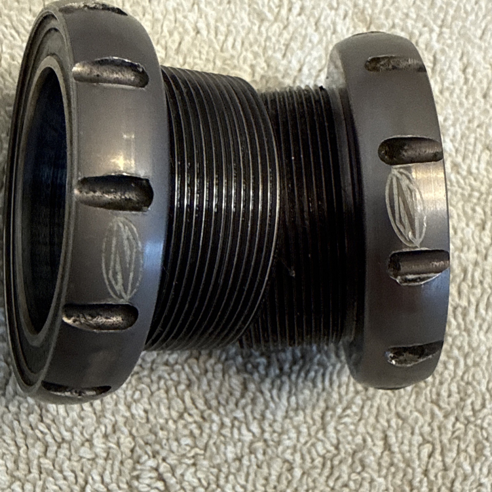 Zipp Vuma English Threaded Bottom Bracket Cups [slr]