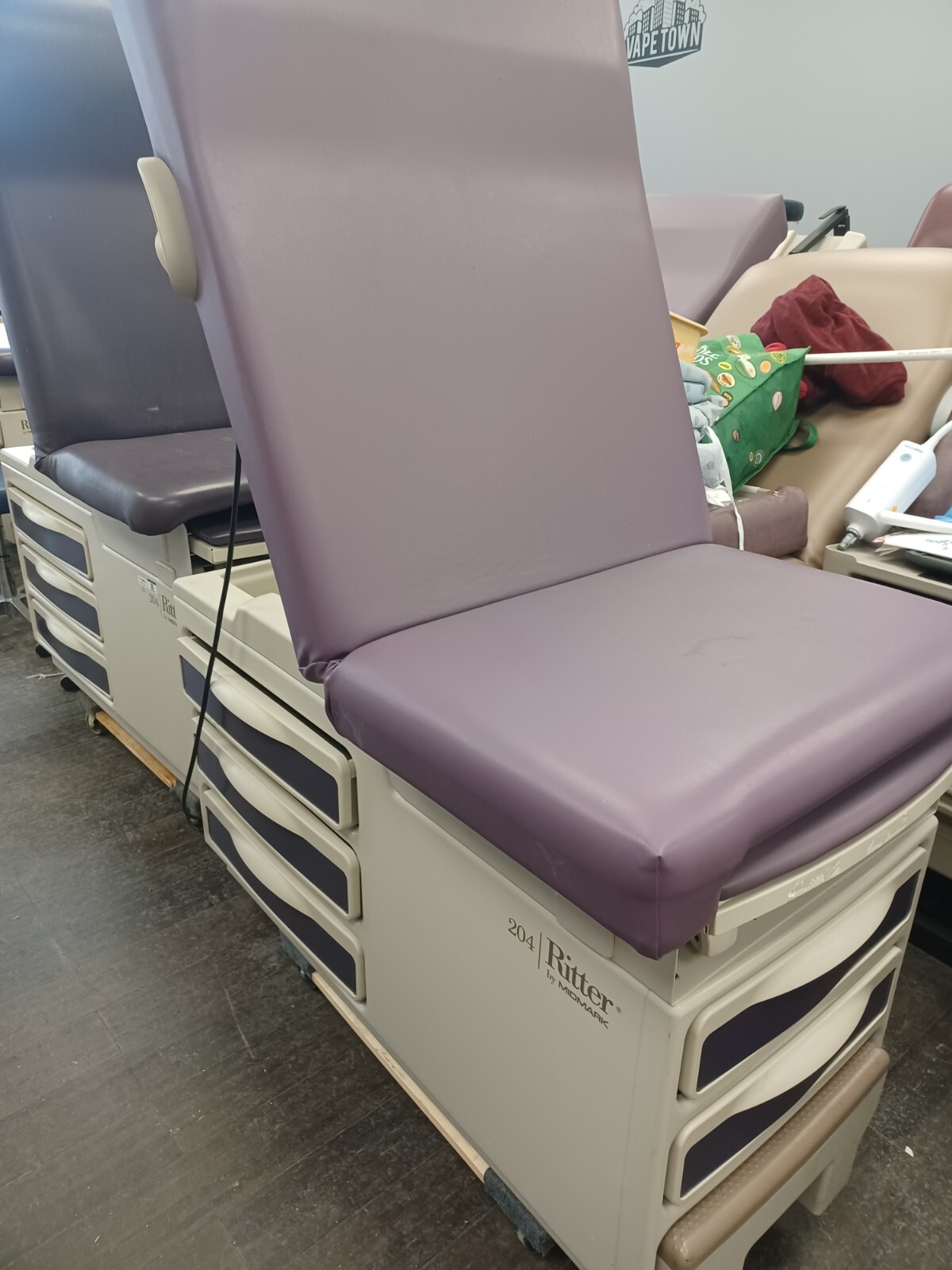 Midmark/Ritter 204 Plum upholstery Exam Table Special sale price.