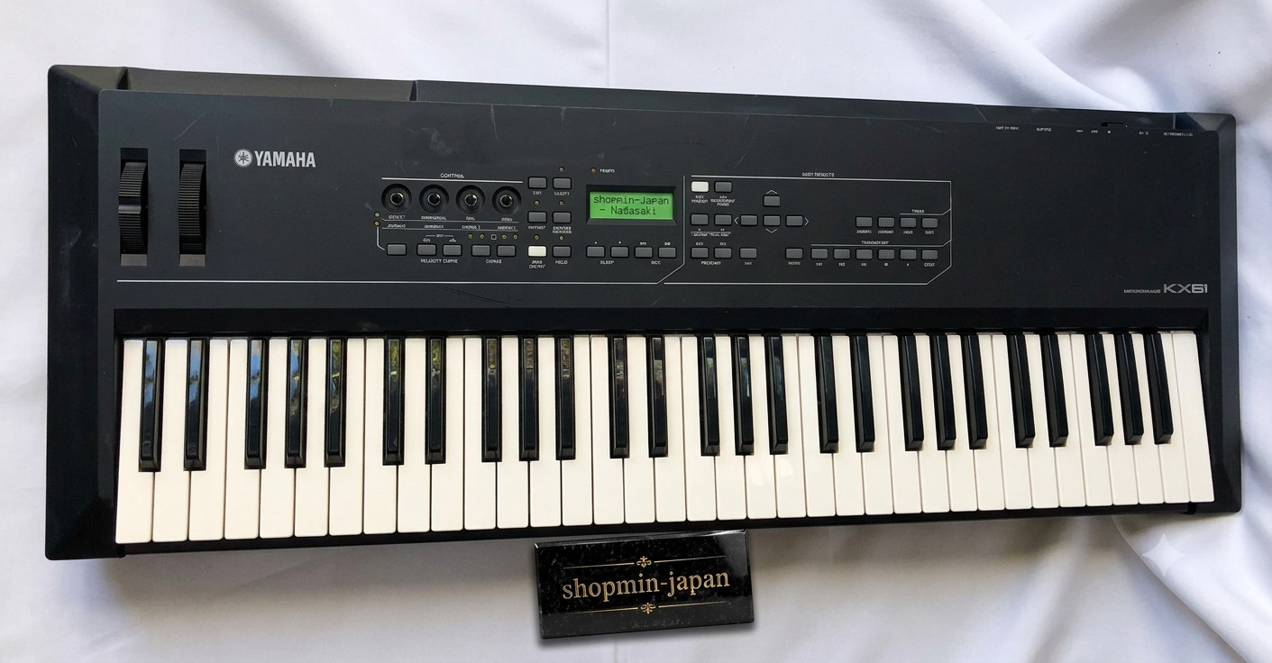 Yamaha KX61 USB MIDI Keyboard Controller 61-Key Tested Power On from Japan