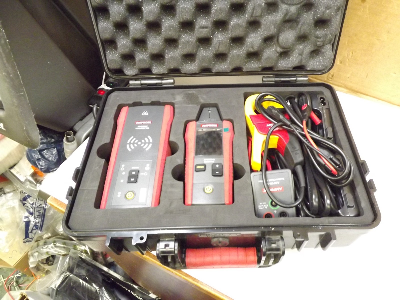 Amprobe AT-6000 Series Advanced Wire Tracer KIT with Case