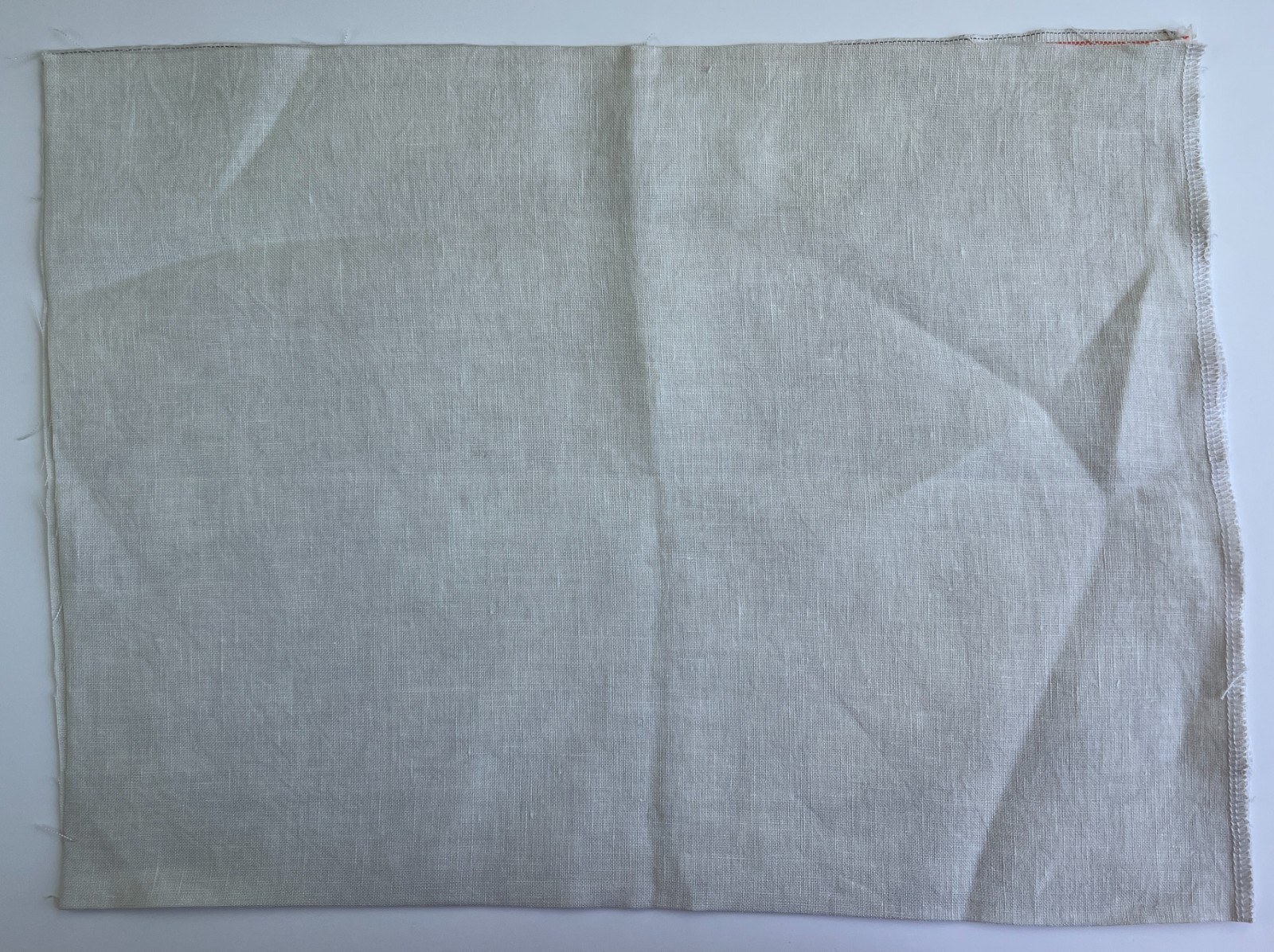 Fox & Rabbit 40 Ct Linen in Paperback 18x26