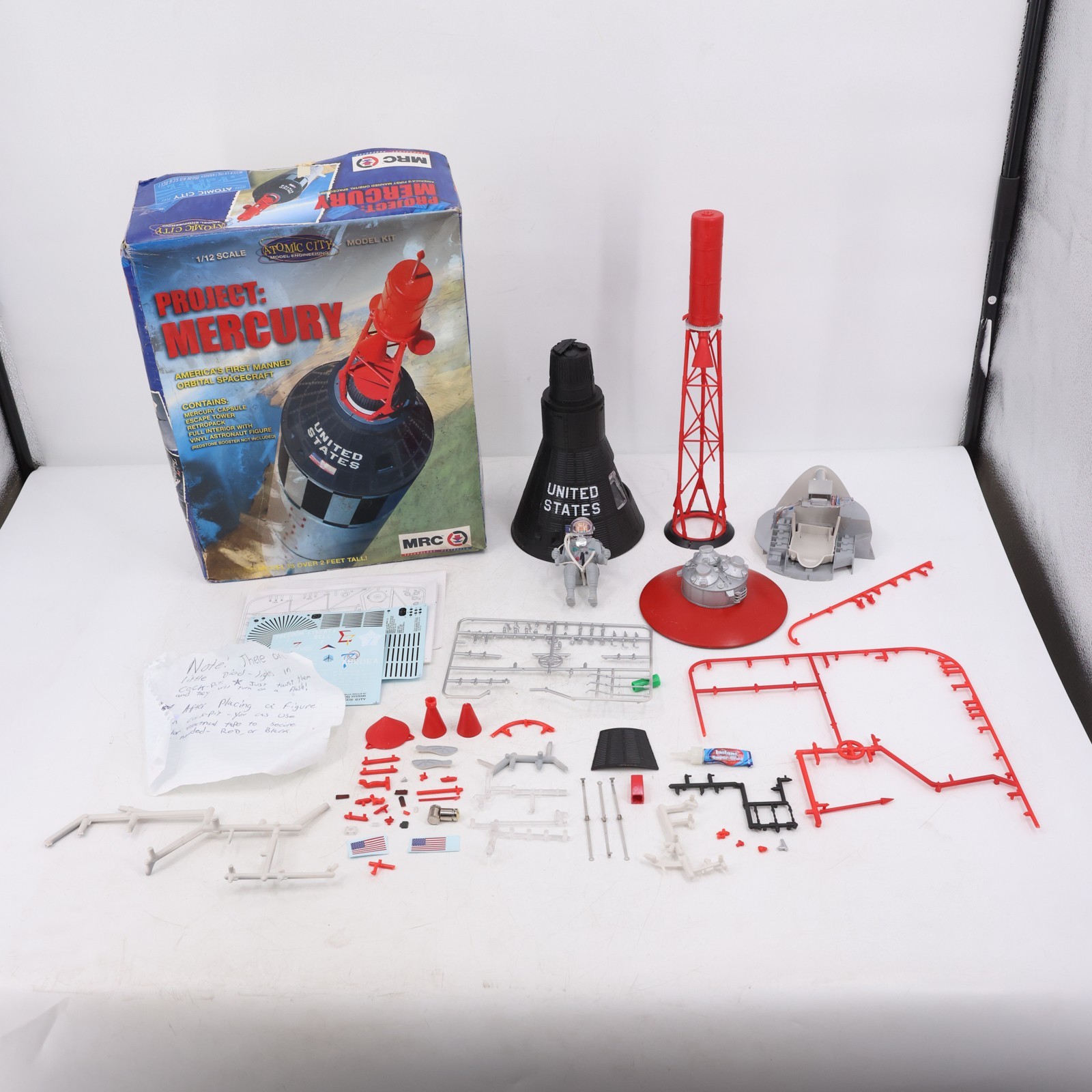 Vintage Atomic City 1/12 Project Mercury Model Kit MRC NASA Space Capsule