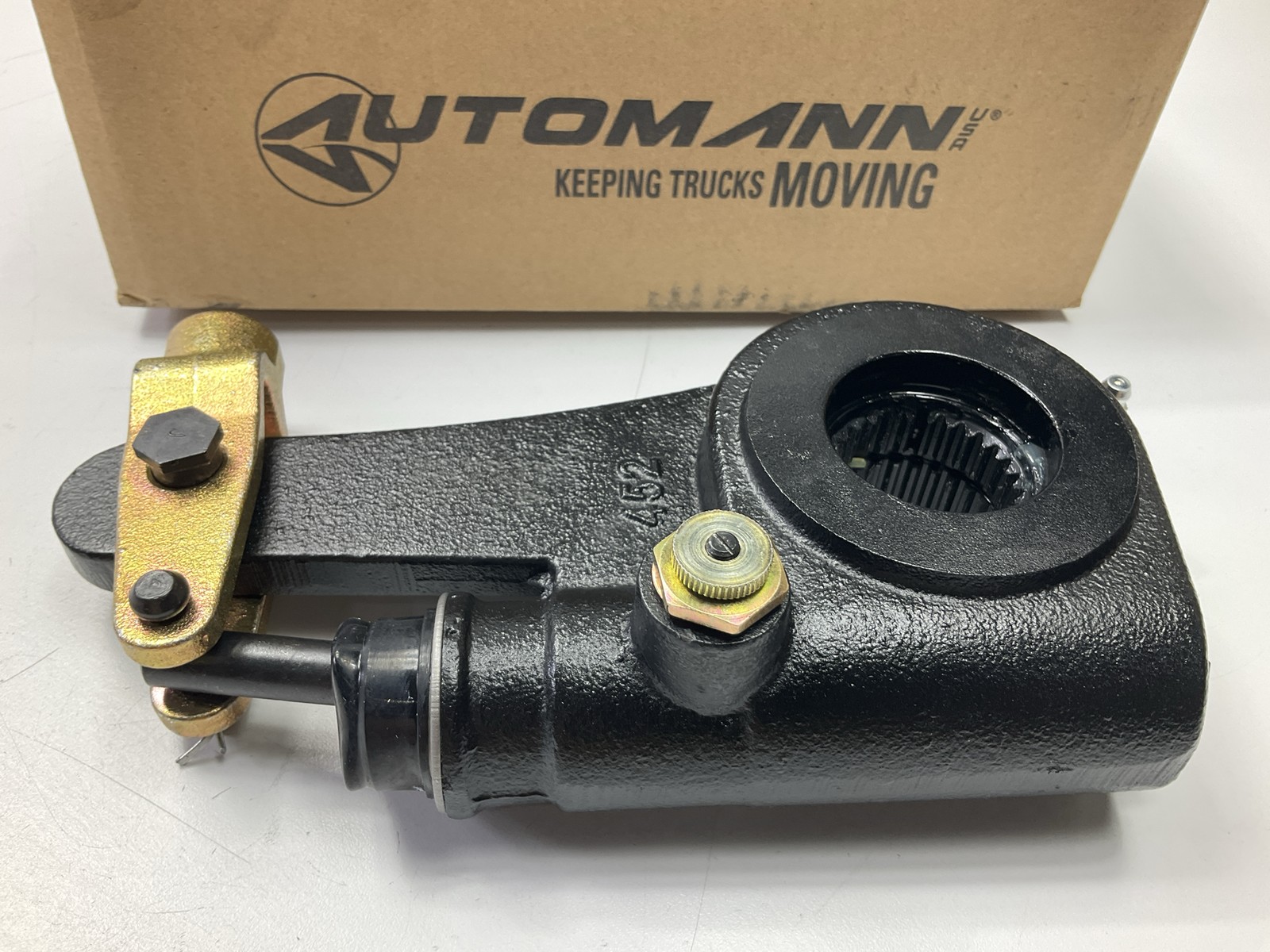 Automann 139.2833 Automatic Slack Adjuster 1-1/2" 28 Spline, 5.5" Arm, Meritor