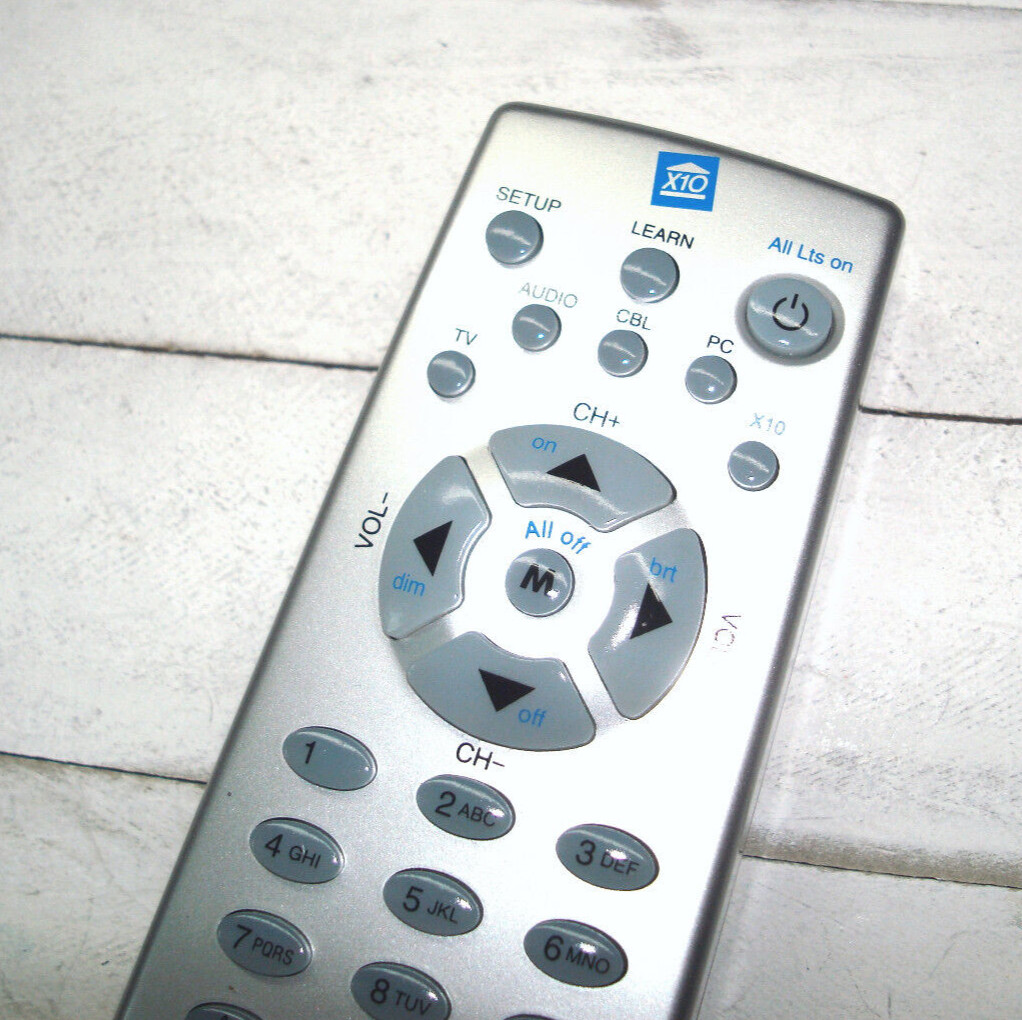 X10 Security Component: LOLA Remote Control Unit Number UR89A