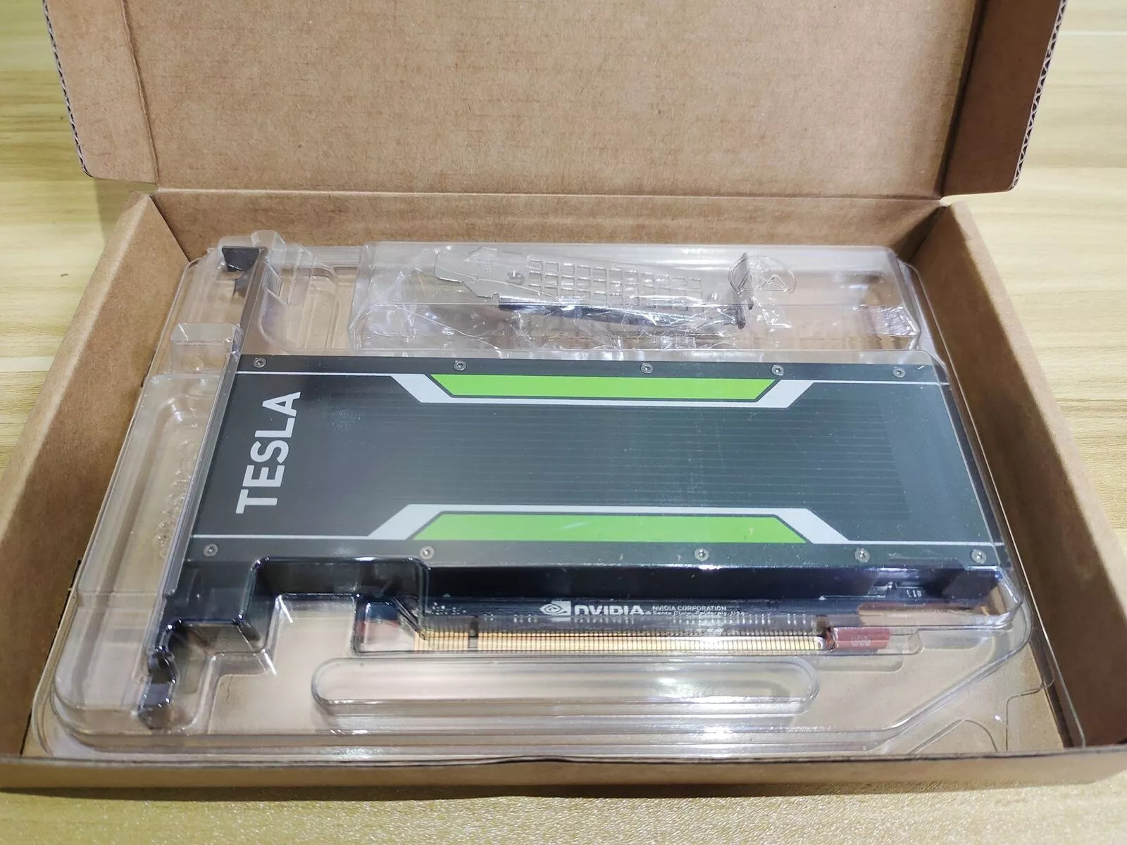 Nvidia Tesla P4 8GB GPU Graphics Card GDDR5 Supermicro PCI-E with Both Brackets