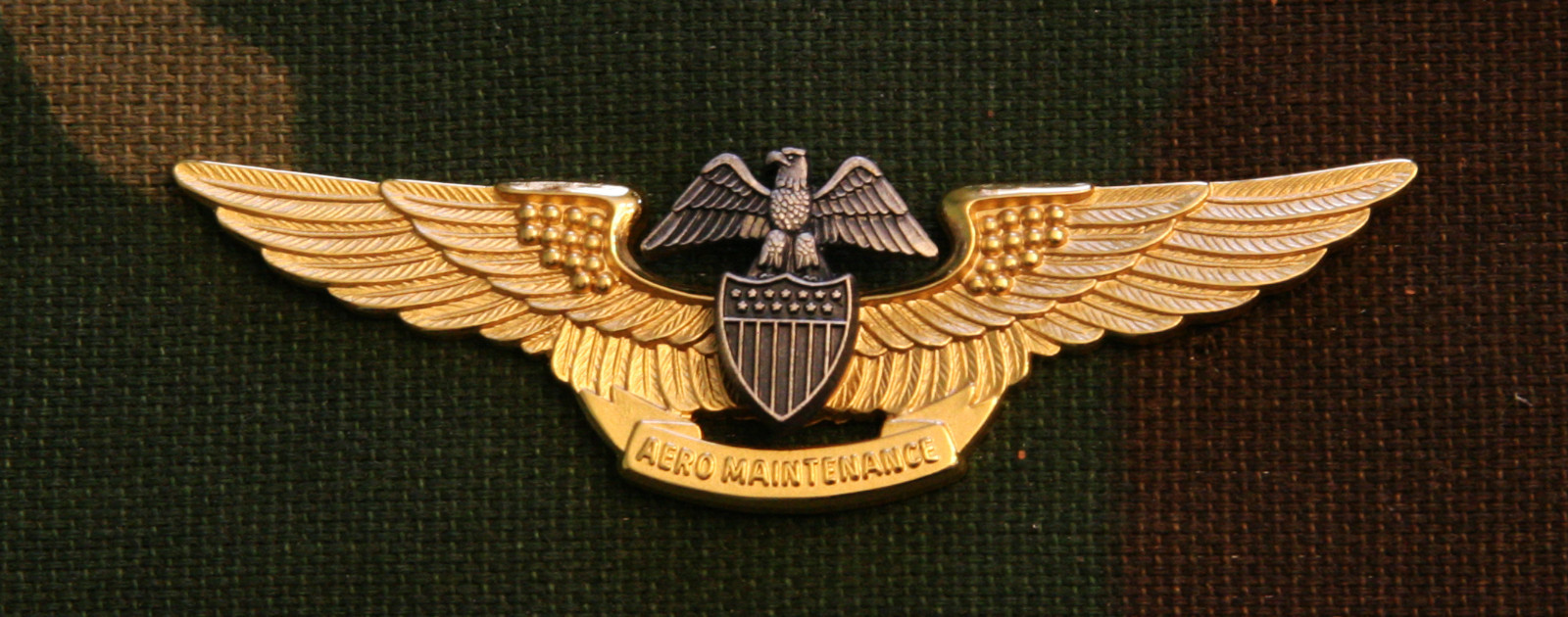 US NAVY PROFESSIONAL AVIATION MAINTENANCE OFFICER WINGS; REGULATION FULL SIZE