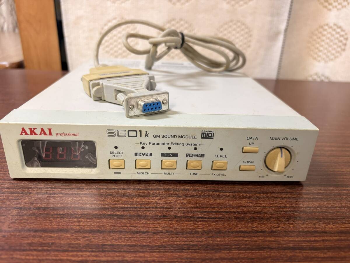 AKAI SG01k GM Sound Module Synthesizer Rackmount MIDI  with BOX