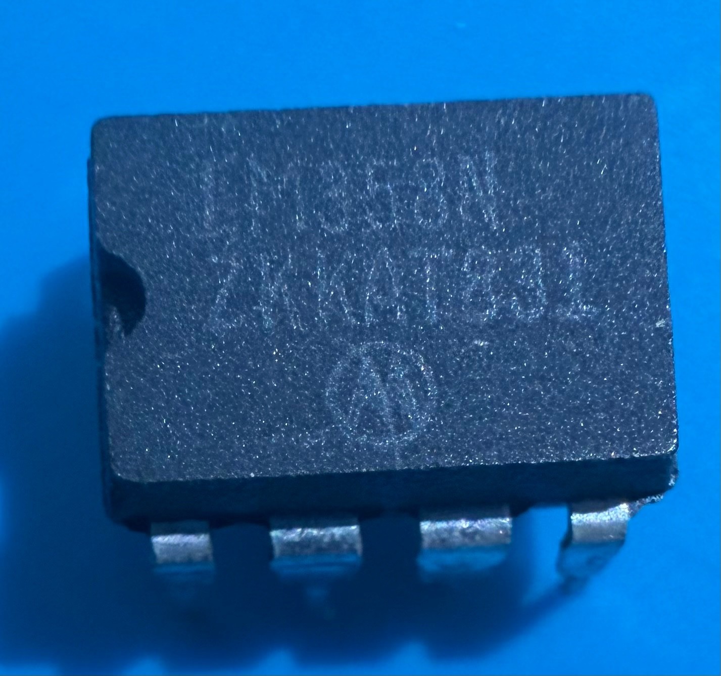 Motorola ZKKAT831 Integrated Circuit