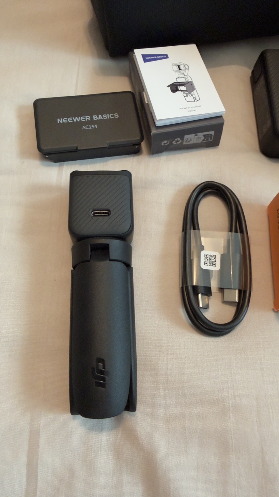 DJI Osmo Pocket 3 Creator Combo- Beyond Excellent Condition