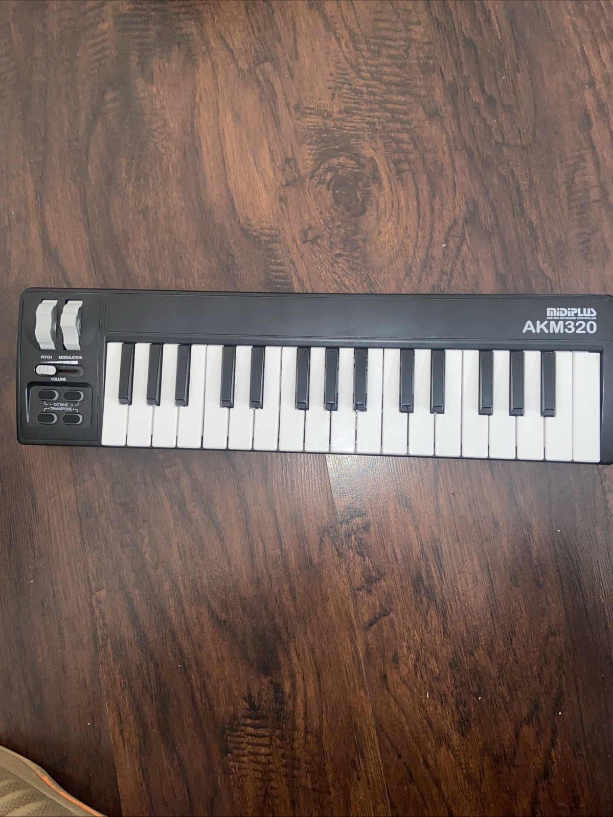 Midiplus AKM320 32-Note USB Midi Compact Mini Keyboard Controller