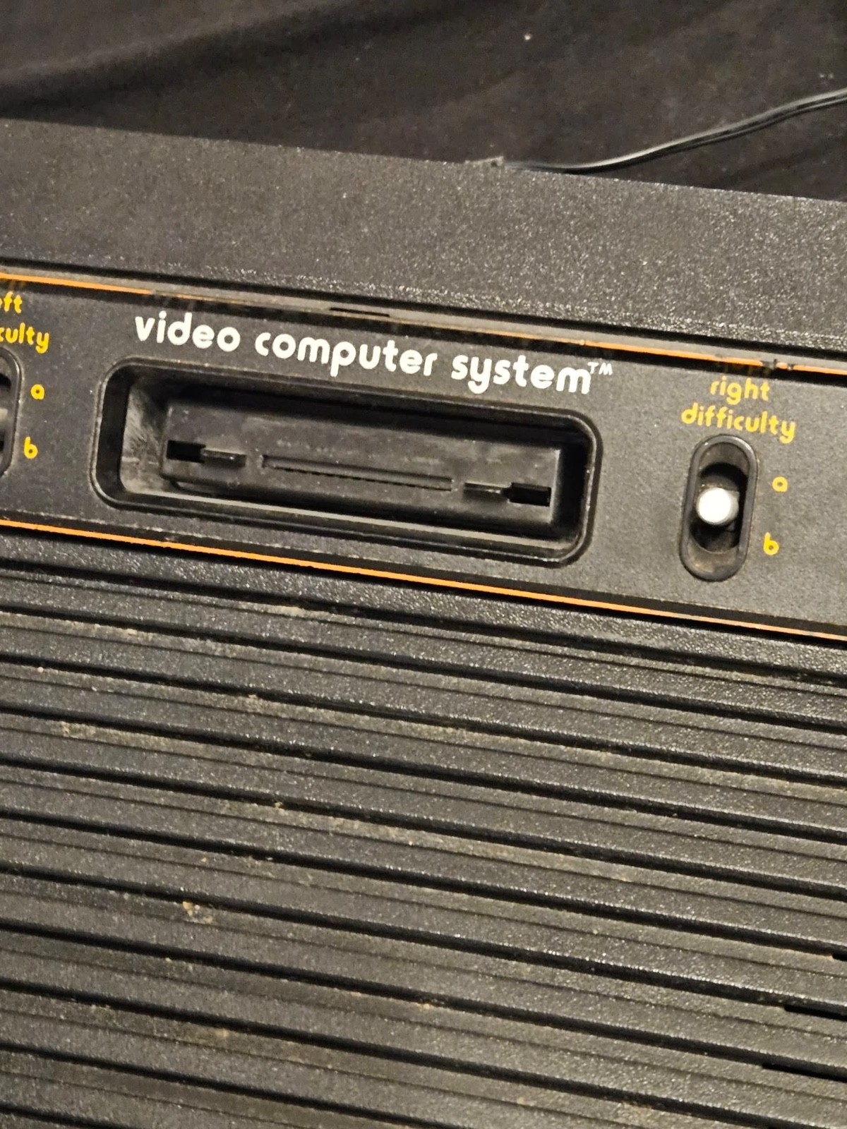 Atari 2600 Video Computer System CX-2600 6-Switch Woodgrain Console VCSOriginal