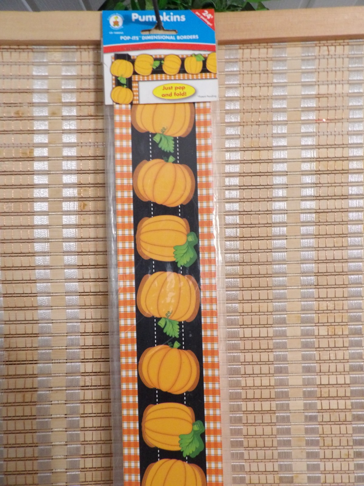 CARSON-DELLOSA 24' Pop-Its Dimensional Borders 8 Strips (108043) SEALED
