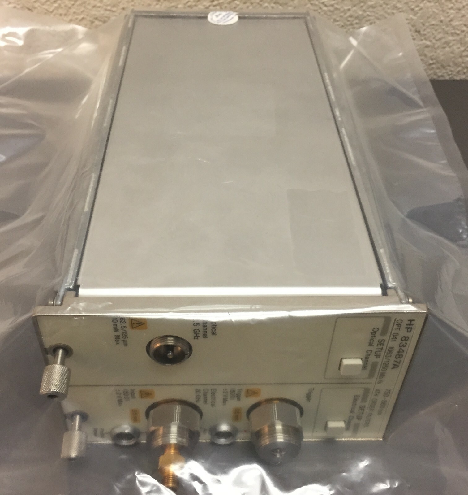 HP/Agilent/Keysight 83487A, Opt 041, 1063/1250 Mb/s, 750-860 nm, Optical/Electri
