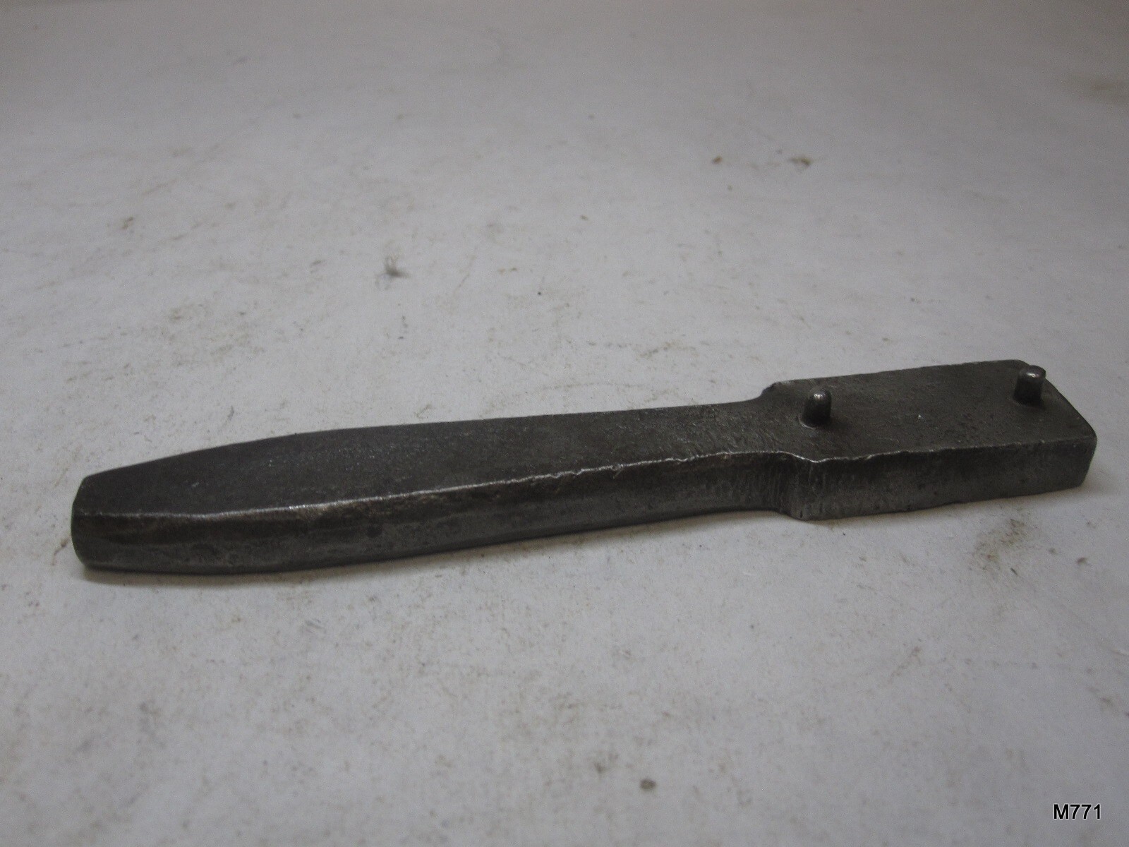 5-1/2" Vintage Cast Iron 1-1/4" CTC ( 1-3/8" ) Bike Chaining Wrench