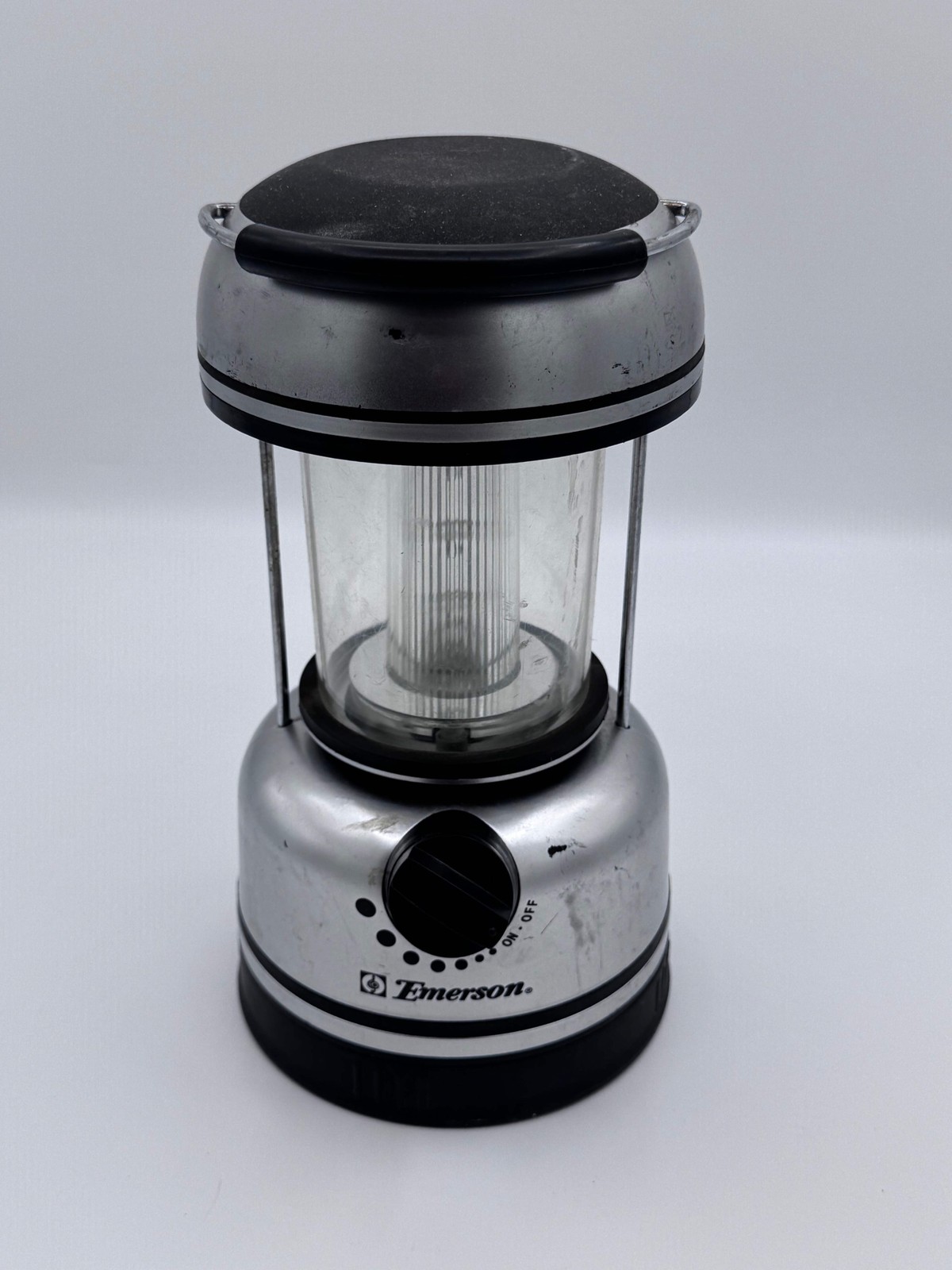 Emerson 12-LED Indoor/Outdoor Latern for Camping Outdoor Activities