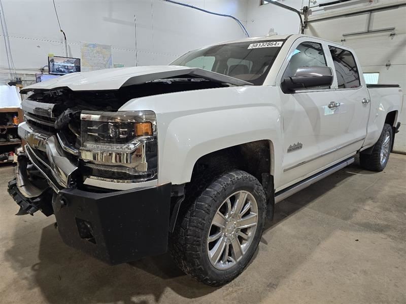 SILVRDO15 2017 Glove Box 600726