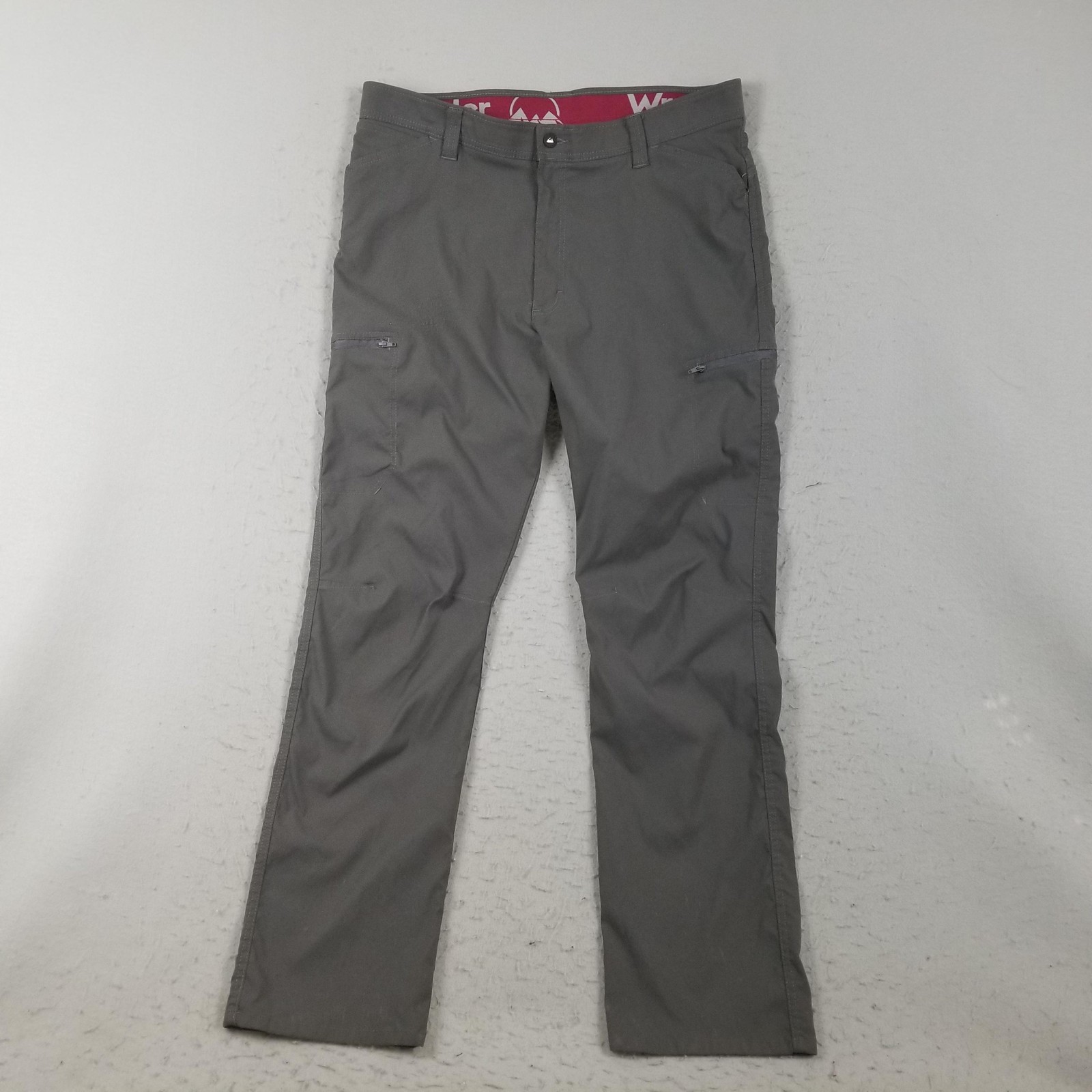 Wrangler Pants Mens 38x30 Gray Nylon Spandex Hiking Zip Pocket Outdoor Stretch