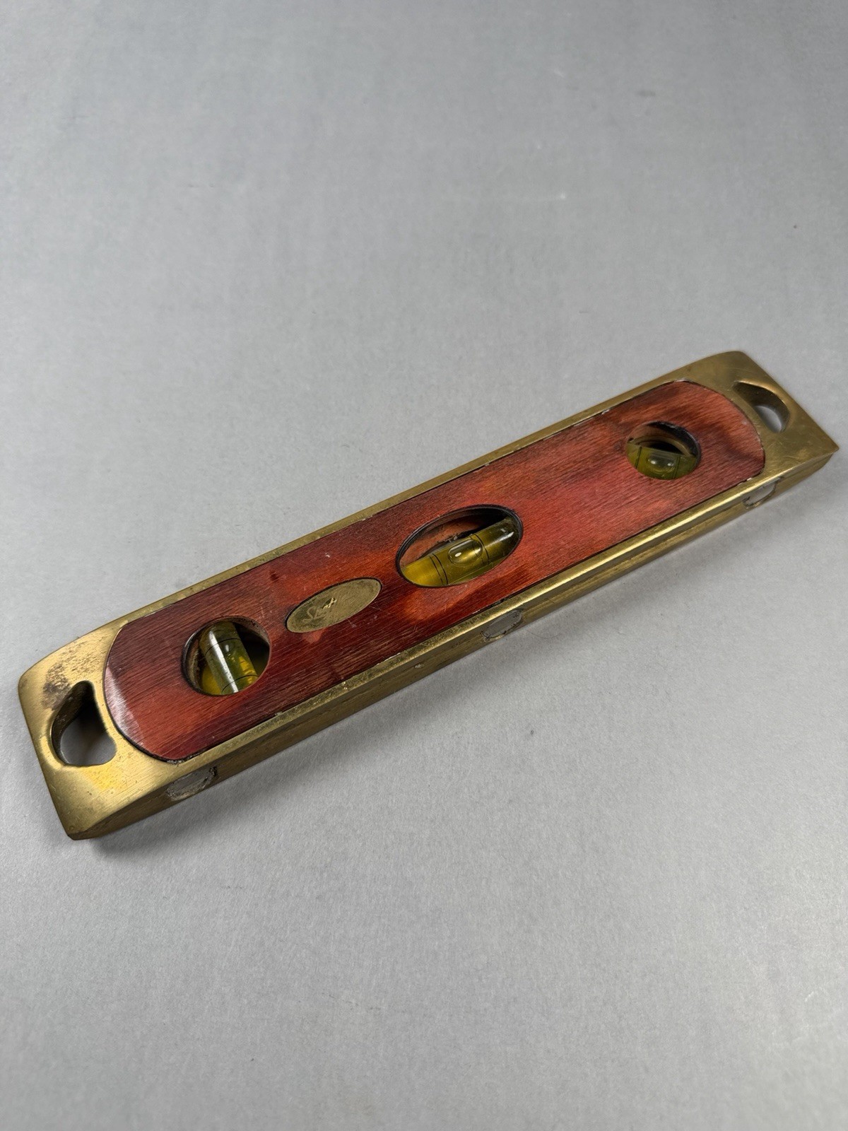 GENUINE Sheffield Mahogany/Brass 9" Magnetic 3 Vial Machinists Level USA Vintage