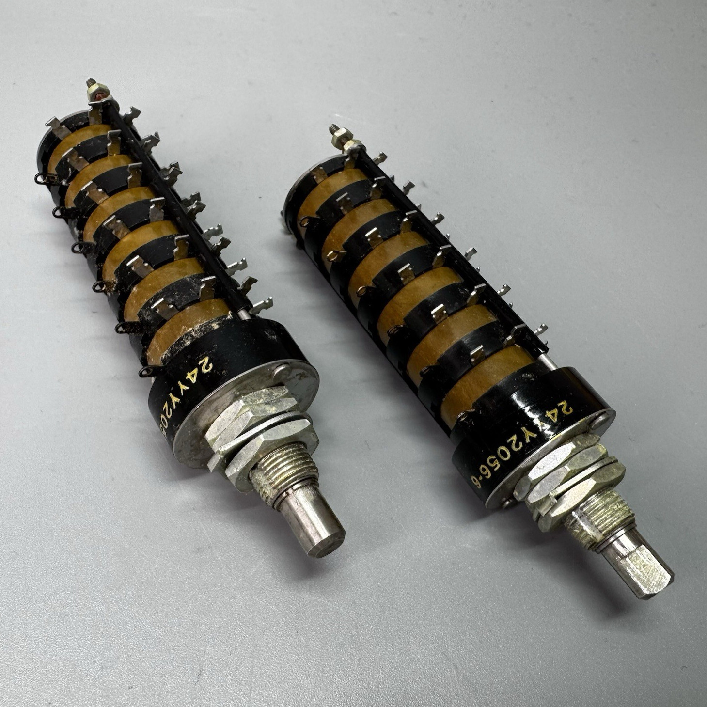 (2) Vintage Grayhill Rotary Switch 6 Pole 6 Position 24YY2056-6
