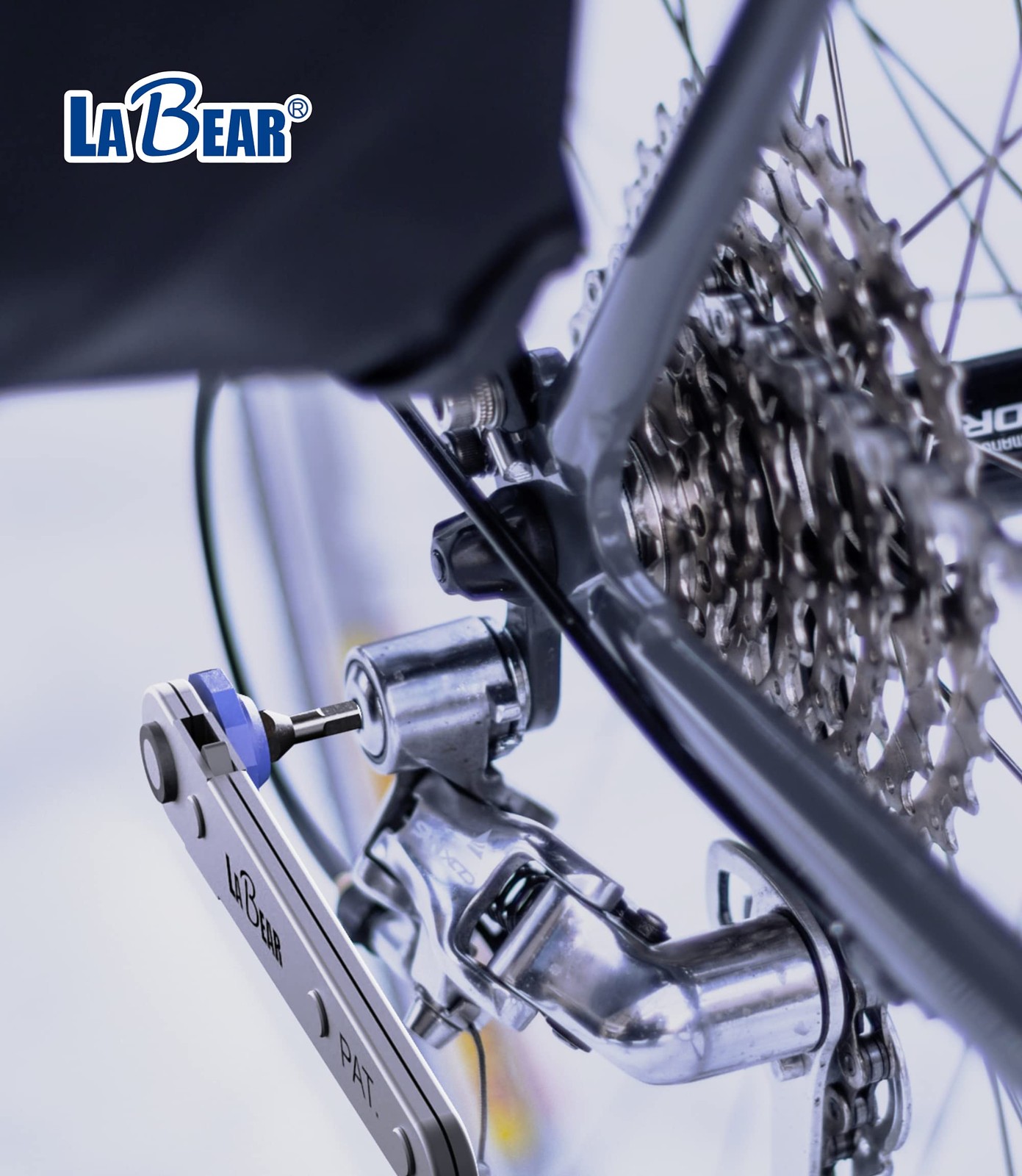 LABEAR Ultra Low Profile 12pc Ratchet and Bits Set, Blue