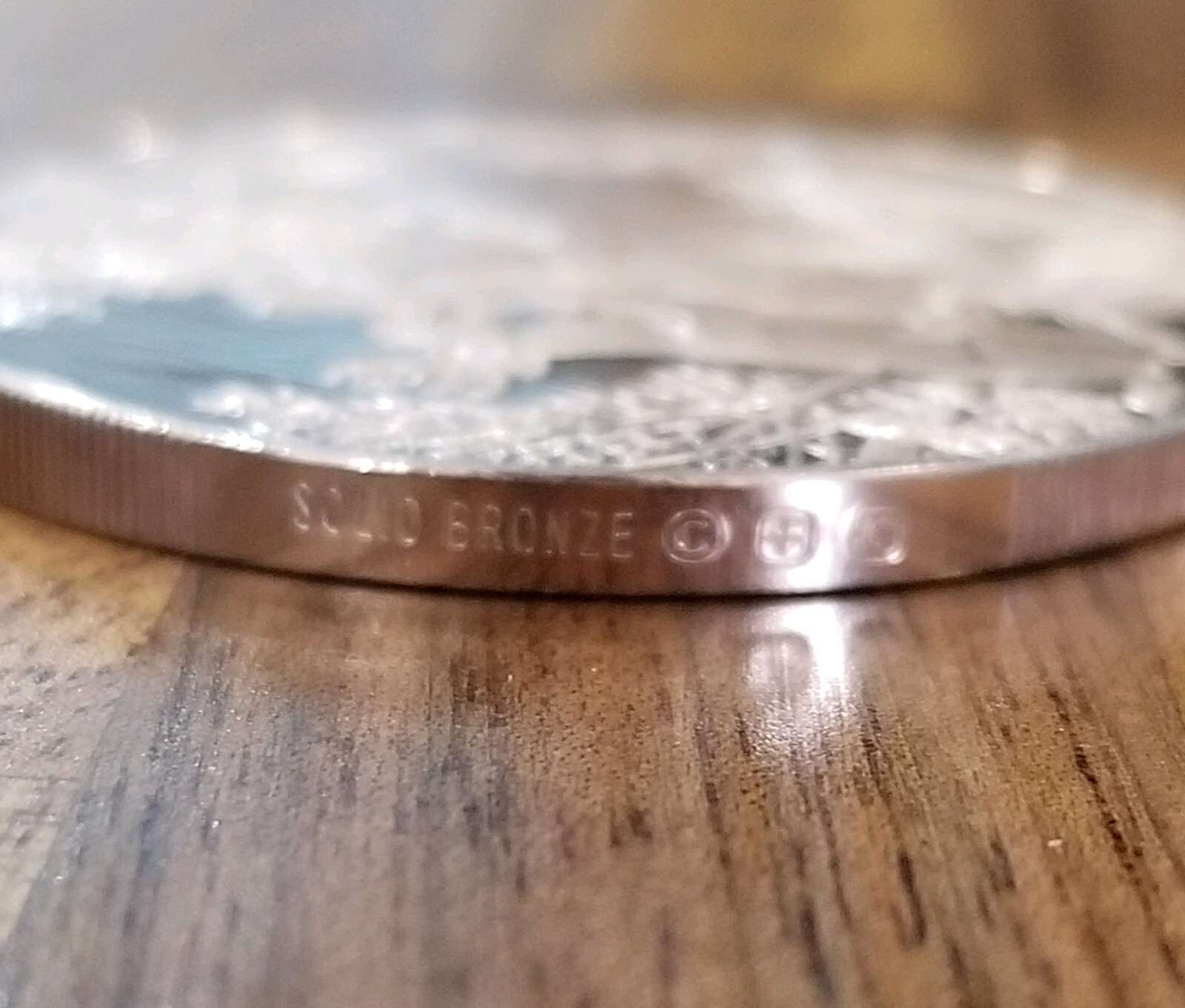 1973 Franklin Mint Bringing Home The Christmas Tree Coin Token Solid Bronze UNC