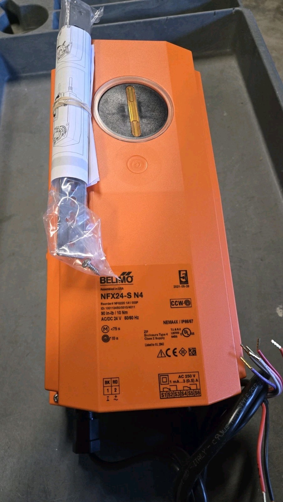 *NEW* Belimo NFX24-S N4 Damper Actuator NEMA 4 End Switch