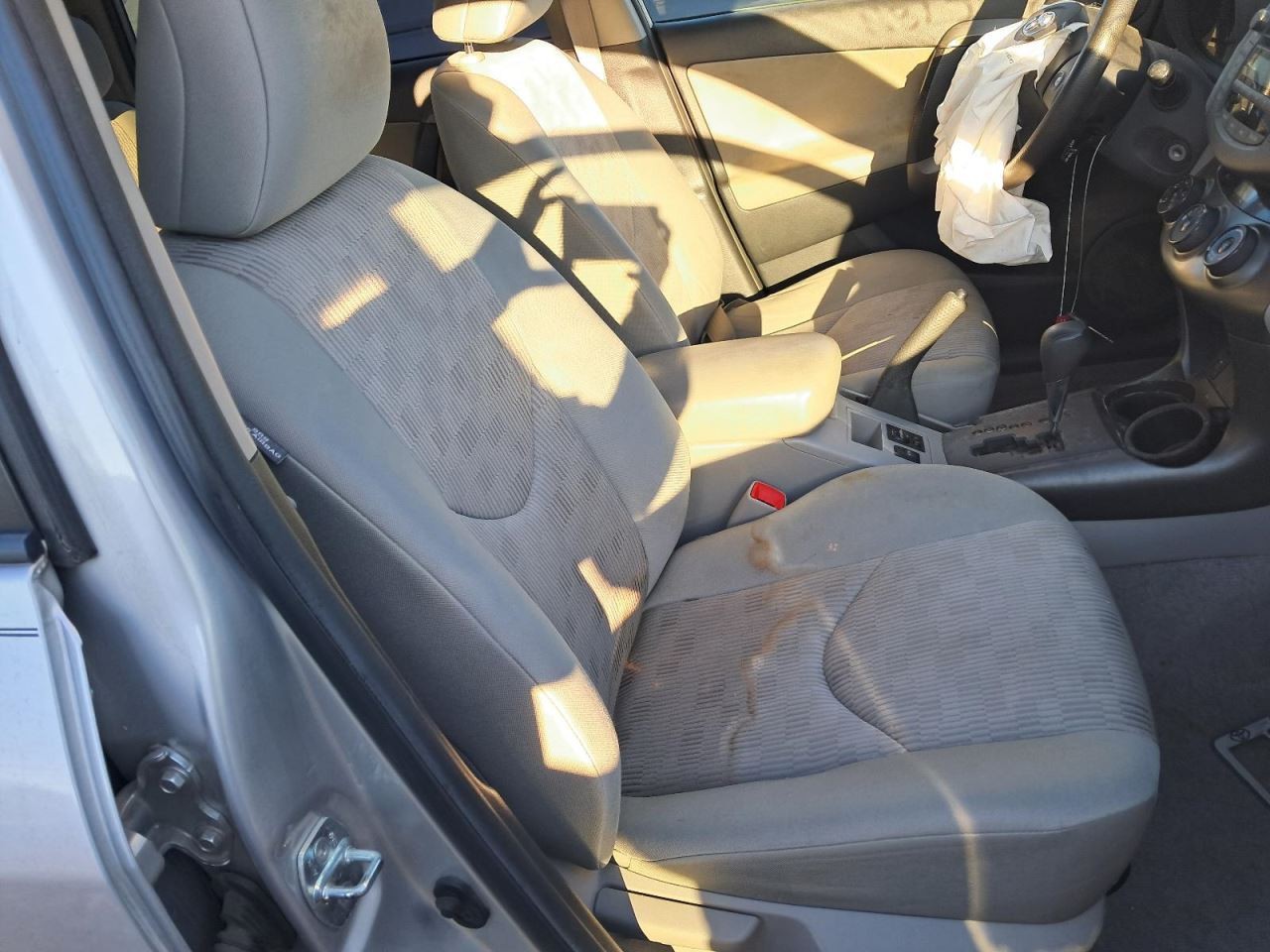 Driver Fuse Box Engine 2ARFE Engine 4 Cylinder Fits 06-12 RAV4 4901336
