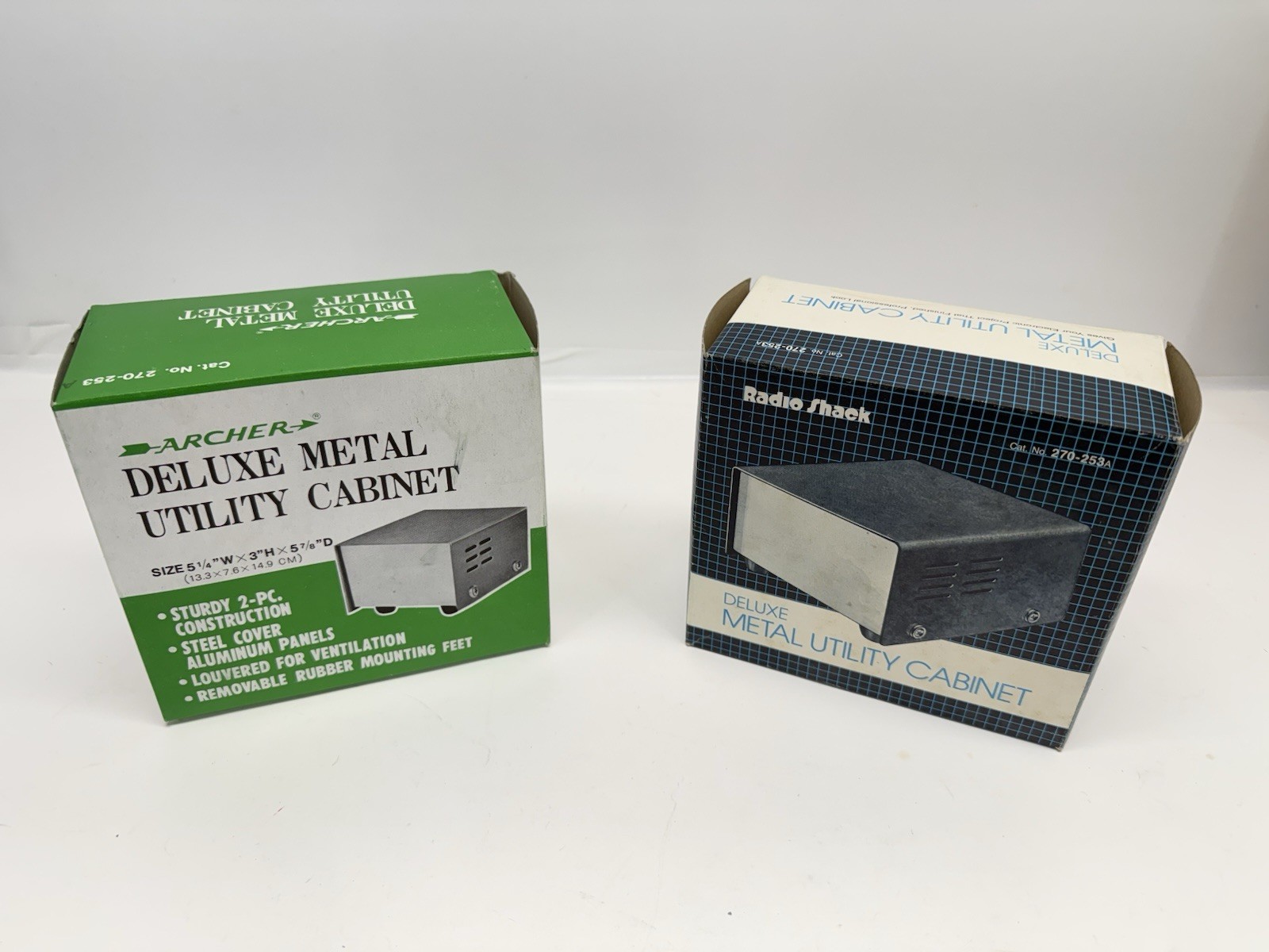 BRAND NEW RADIO SHACK ARCHER DELUXE METAL UTILITY CABINET MODEL 270-253A