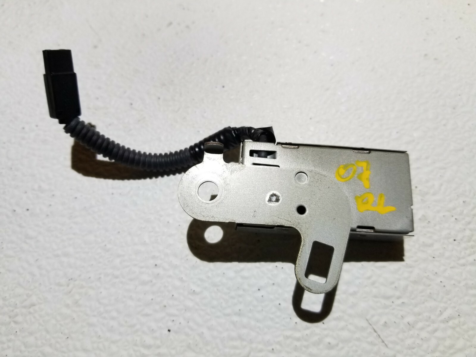 06 07 08 ACURA RL RADIO ANTENNA MODULE 39157-SJA OEM