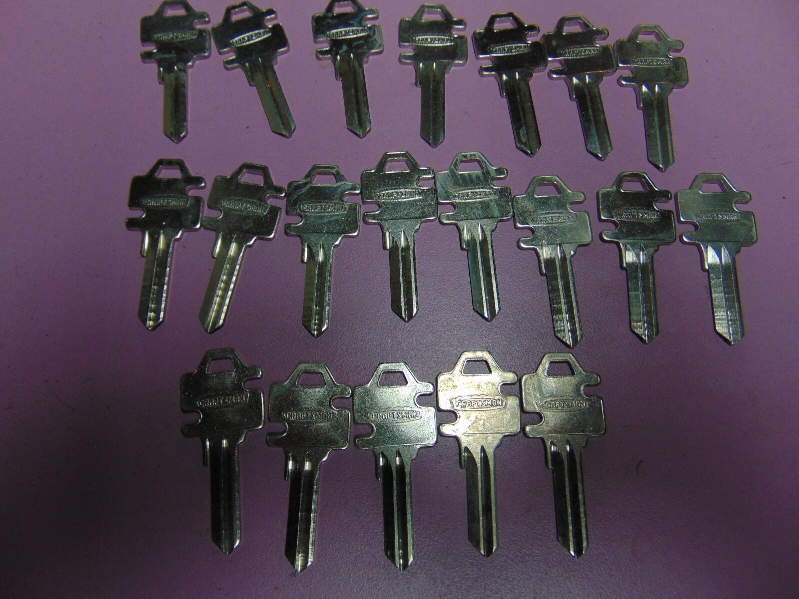 20  KEYS ORG. CHARFTMAN   KEYS BLANKS UNCUT       LOCKSMITH