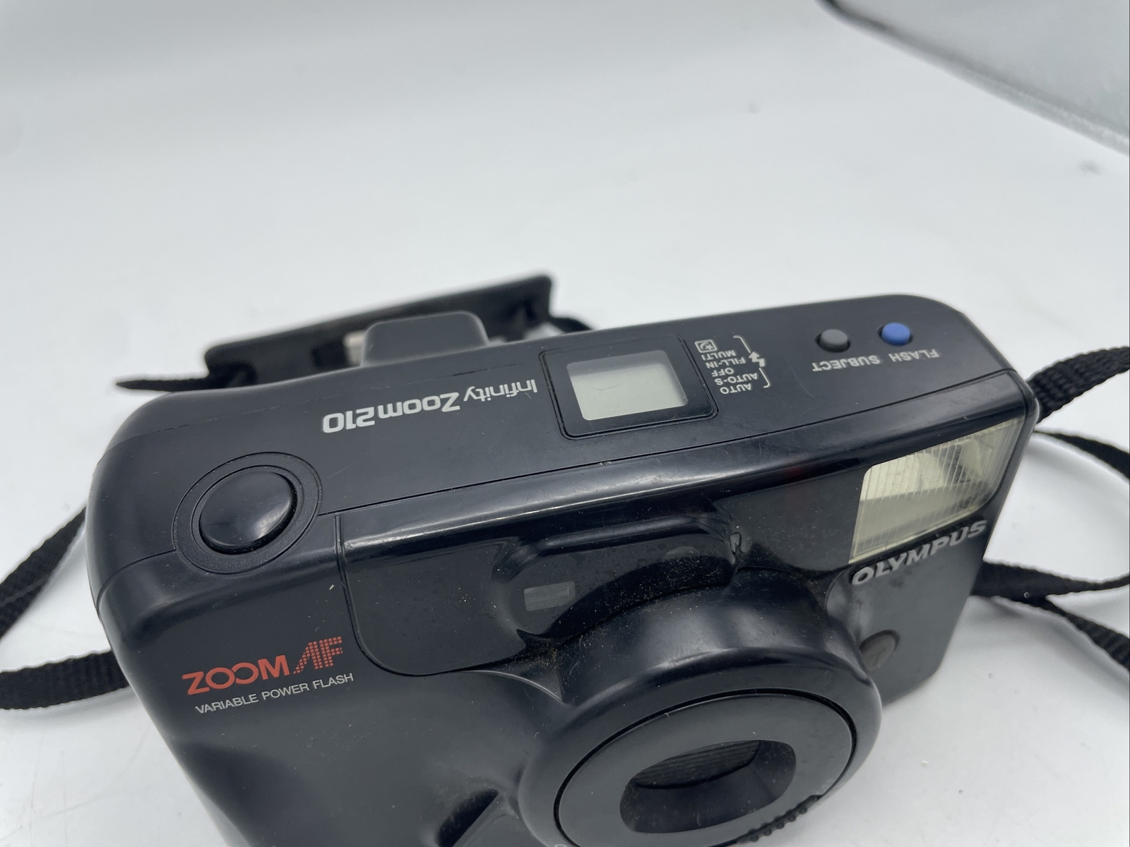 Olympus Infinity Zoom 210 Point and Shoot Camera UNTESTED